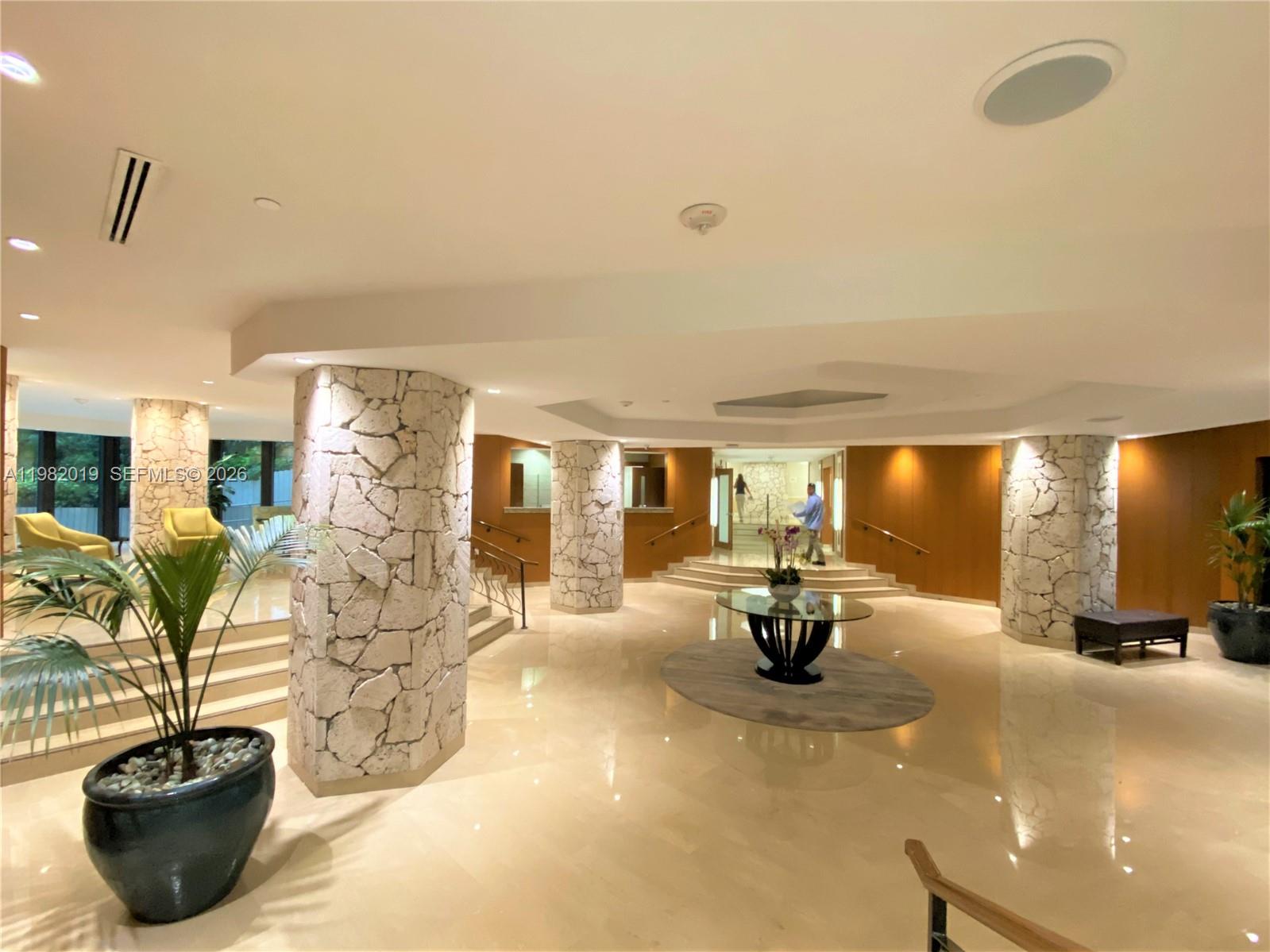 image Towers of Key Biscayne33