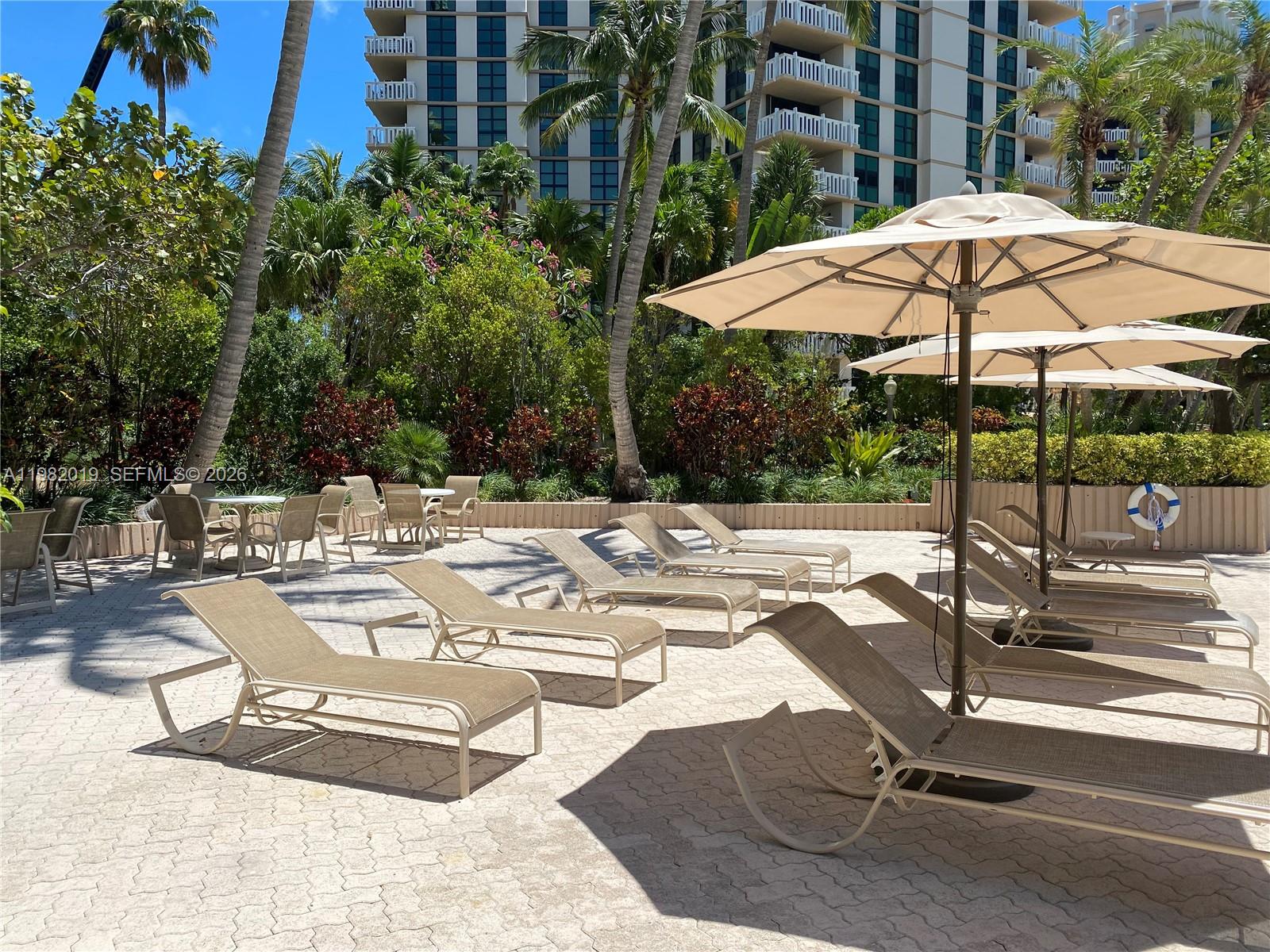 image Towers of Key Biscayne39