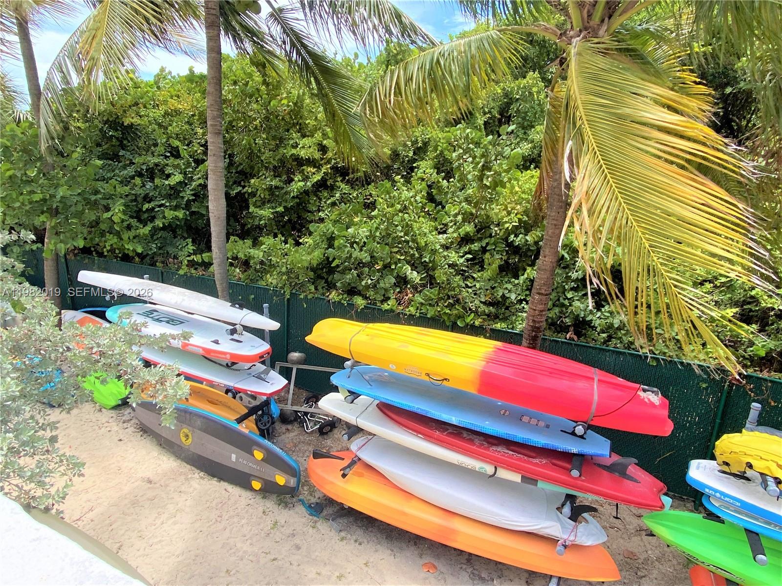 image Towers of Key Biscayne47