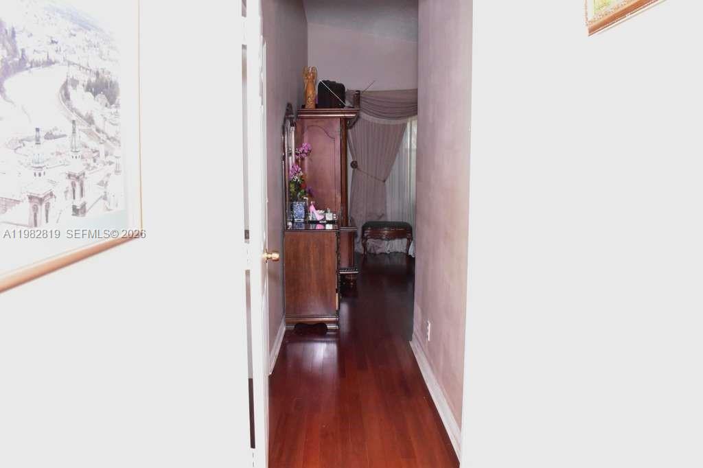 16319 SW 11th St Pembroke Pines, FL 33027