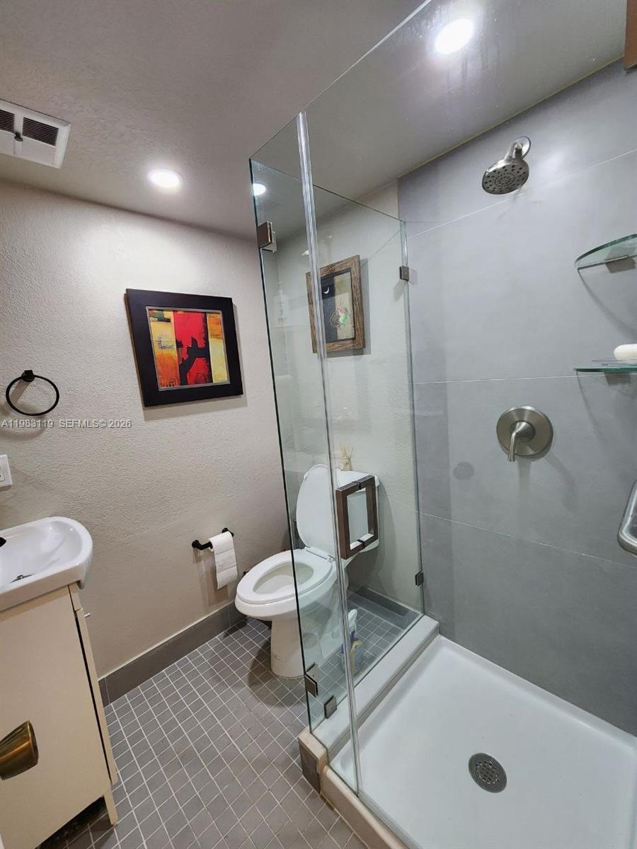 11712 SW 91st Ter Miami, FL 33186