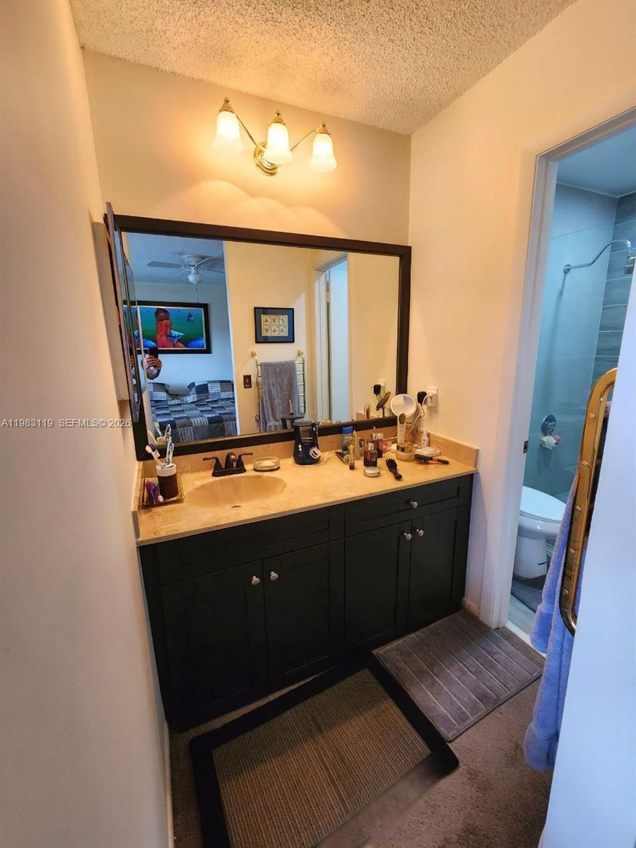 11712 SW 91st Ter Miami, FL 33186