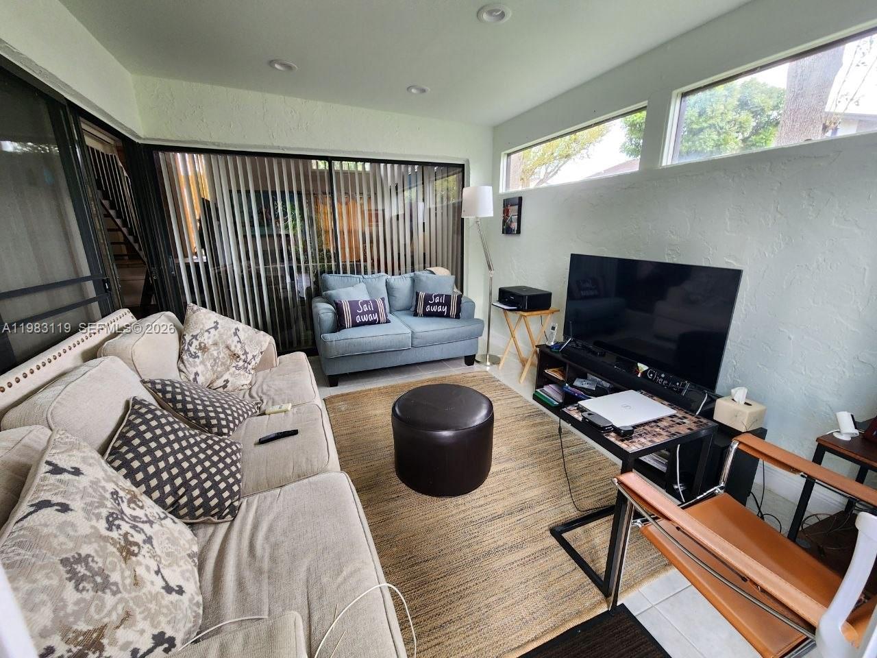 11712 SW 91st Ter Miami, FL 33186