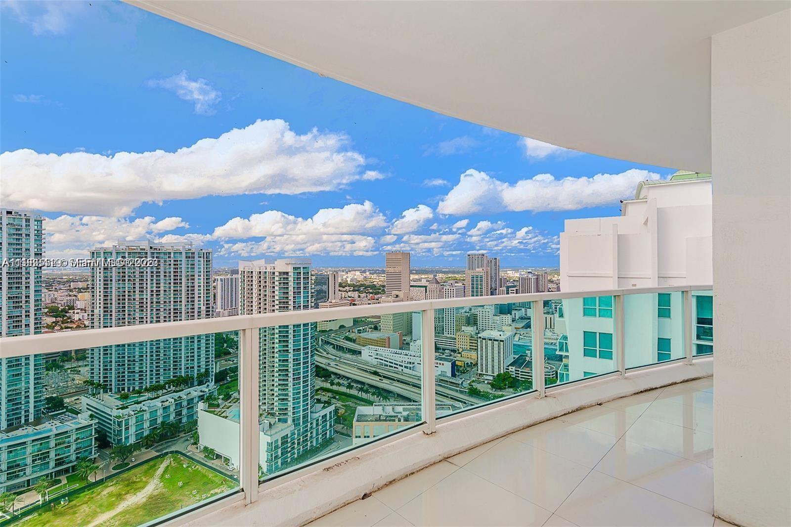 image Brickell on the River South24