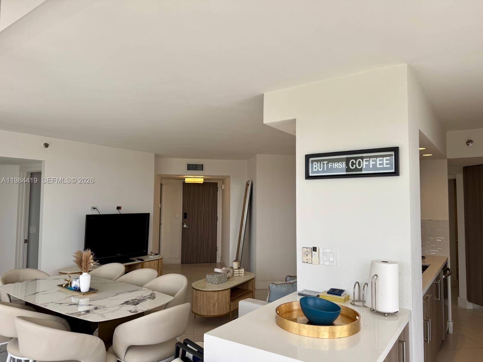 1000 Island Blvd #1410 Aventura, FL 33160