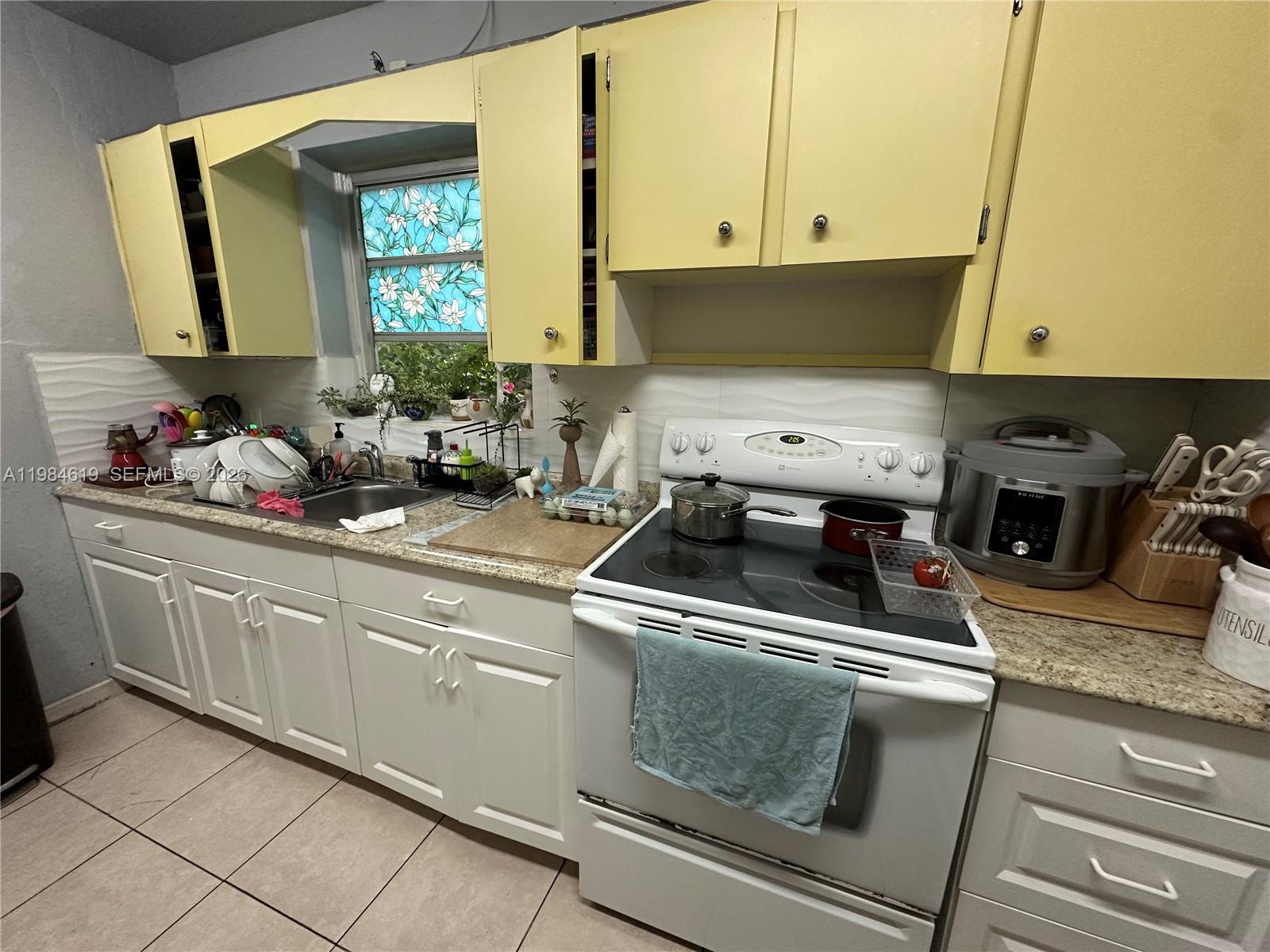 3170 SW 19th Ter Miami, FL 33145