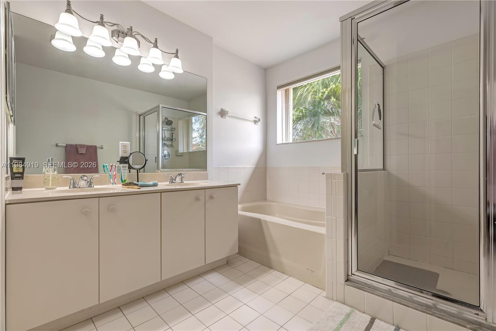 16323 SW 97th St Miami, FL 33196