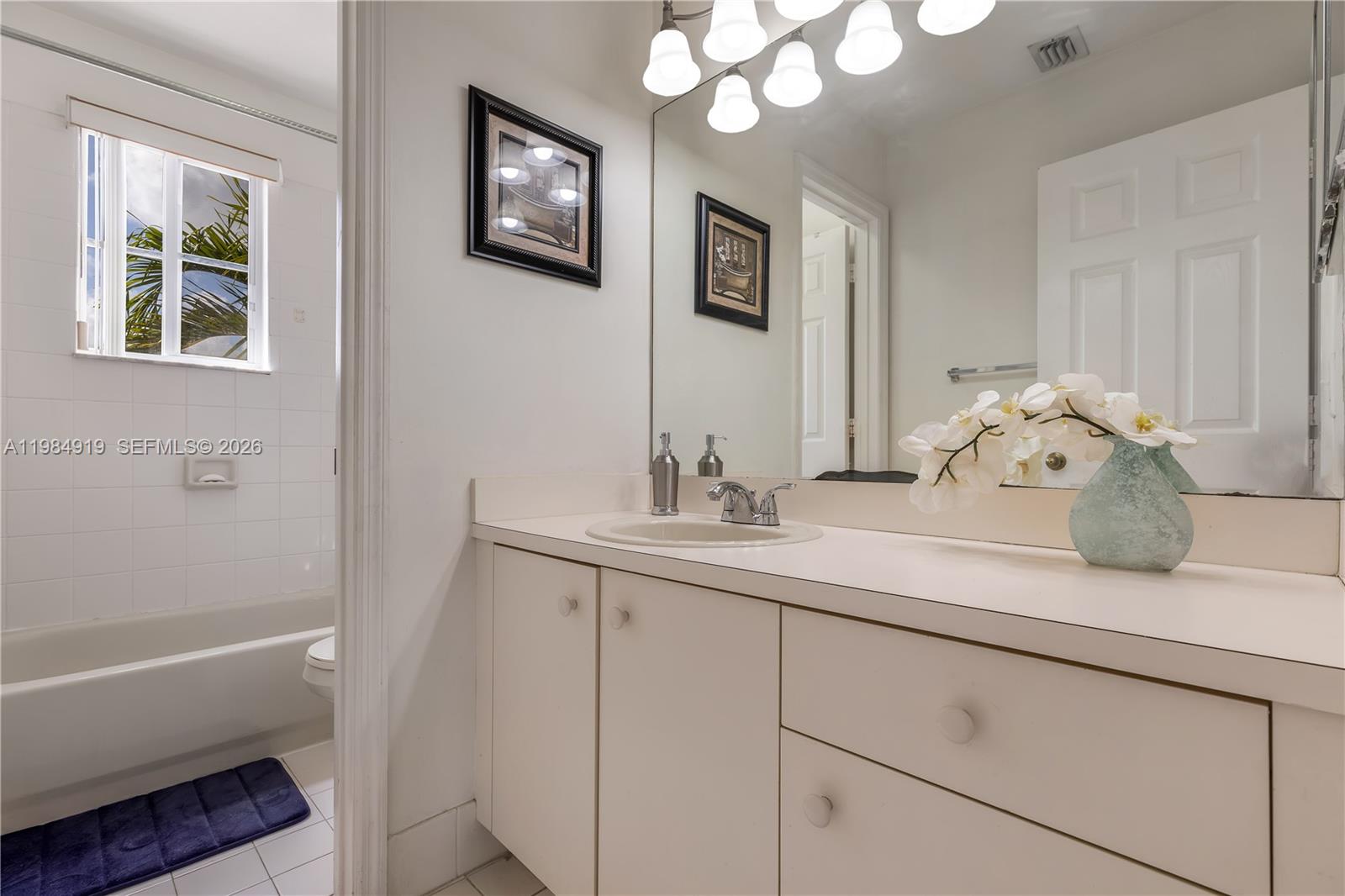 16323 SW 97th St Miami, FL 33196