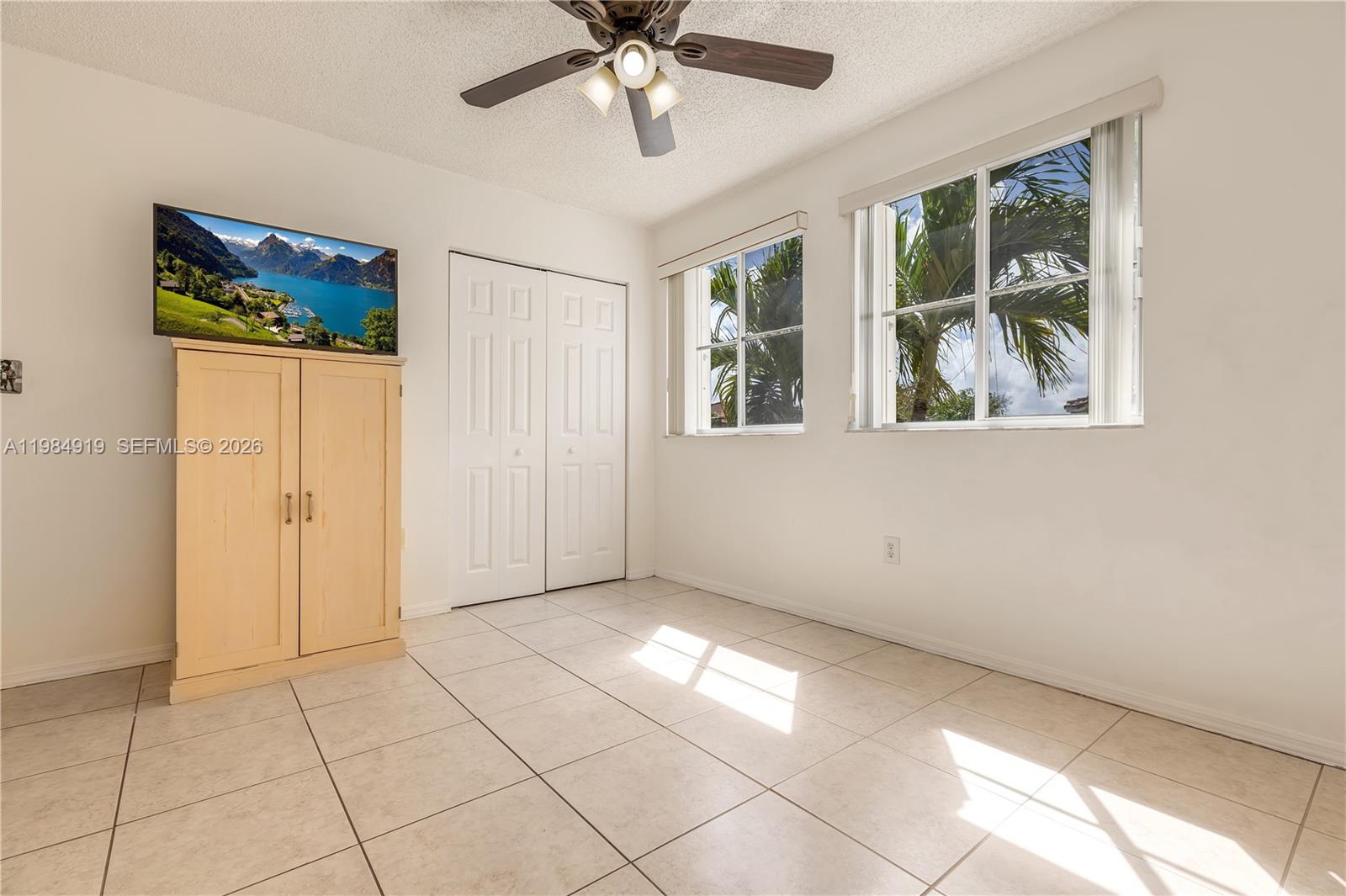 16323 SW 97th St Miami, FL 33196