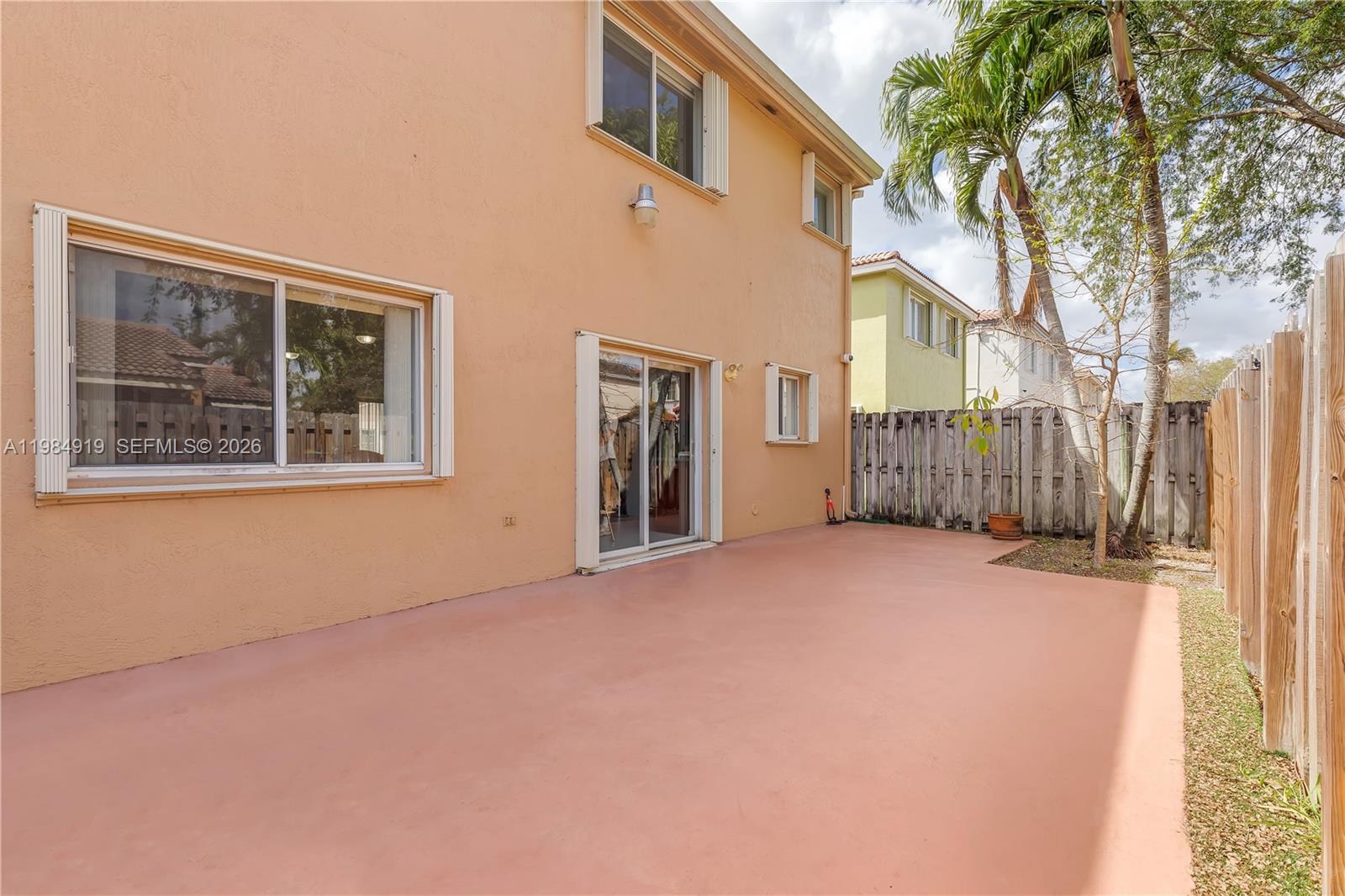 16323 SW 97th St Miami, FL 33196