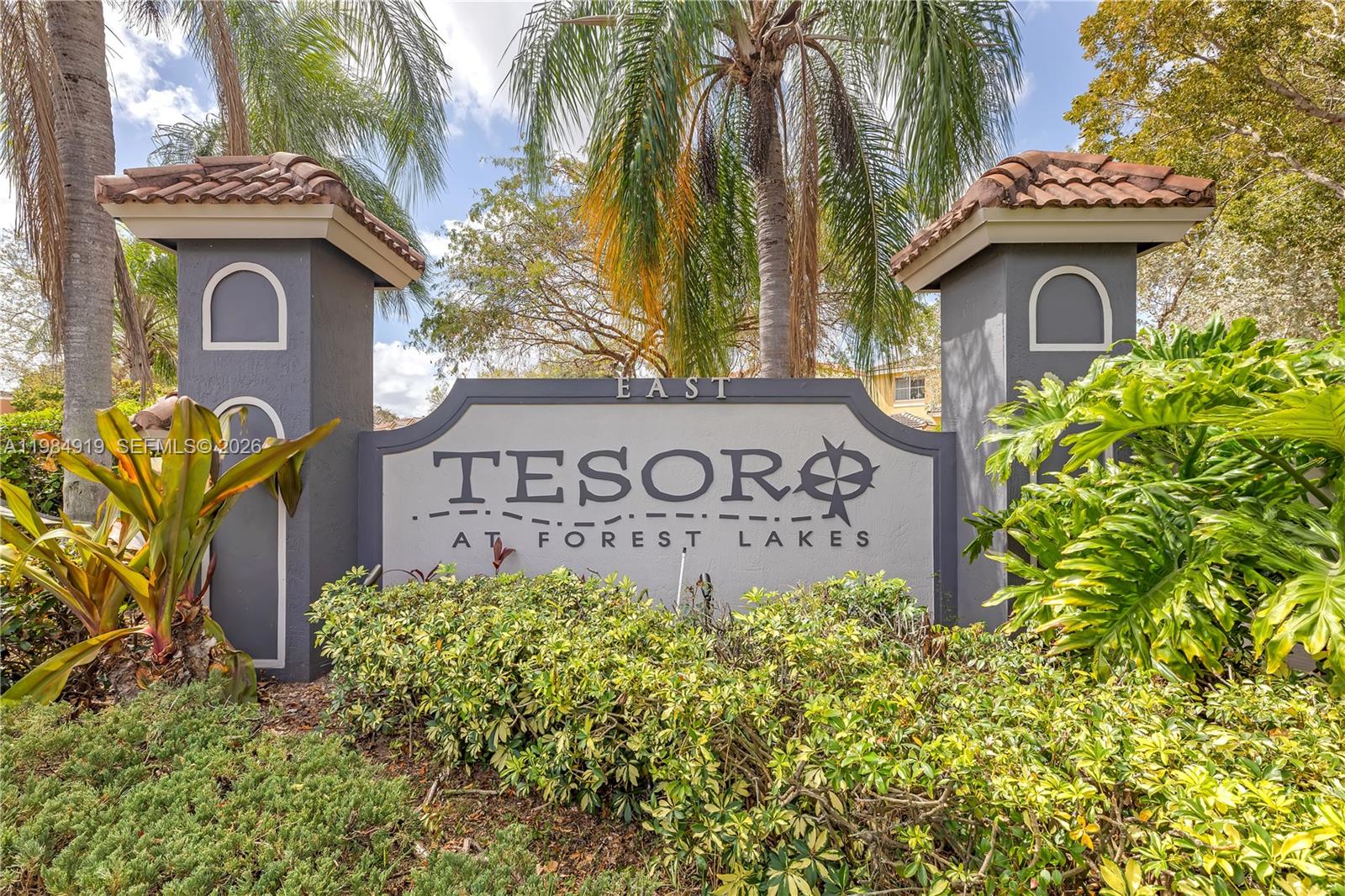 16323 SW 97th St Miami, FL 33196