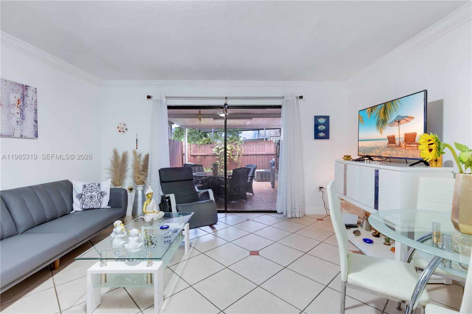 1758 W 58th St #1758 Hialeah, FL 33012