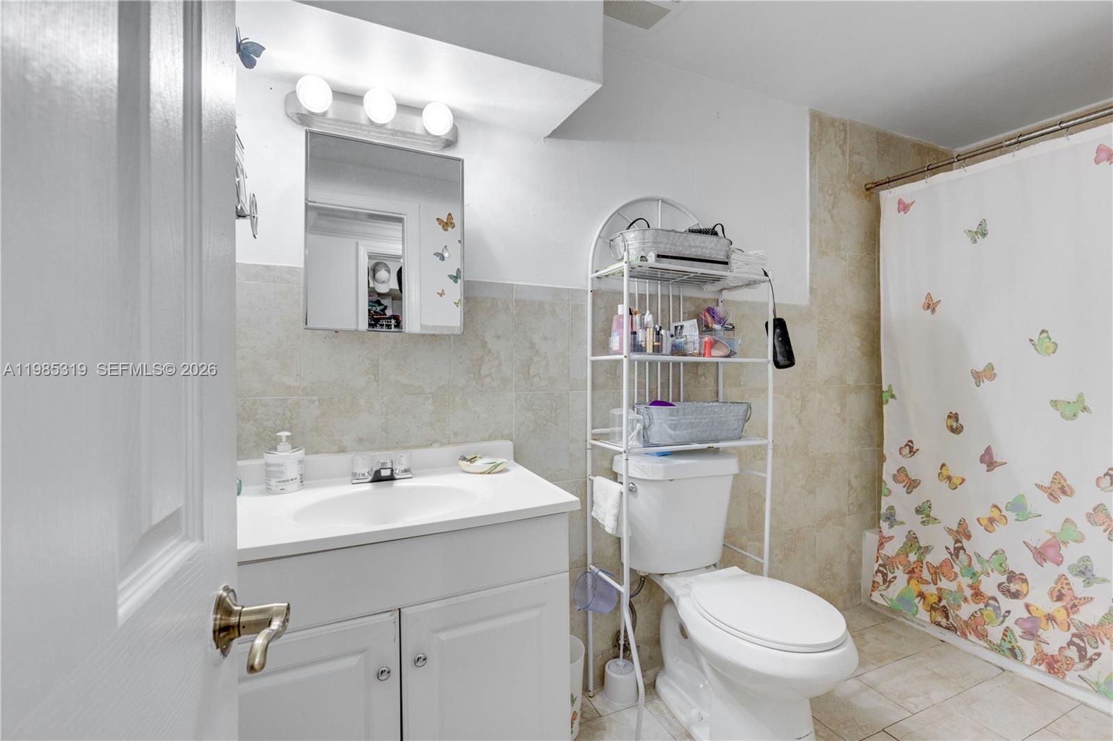 1758 W 58th St #1758 Hialeah, FL 33012