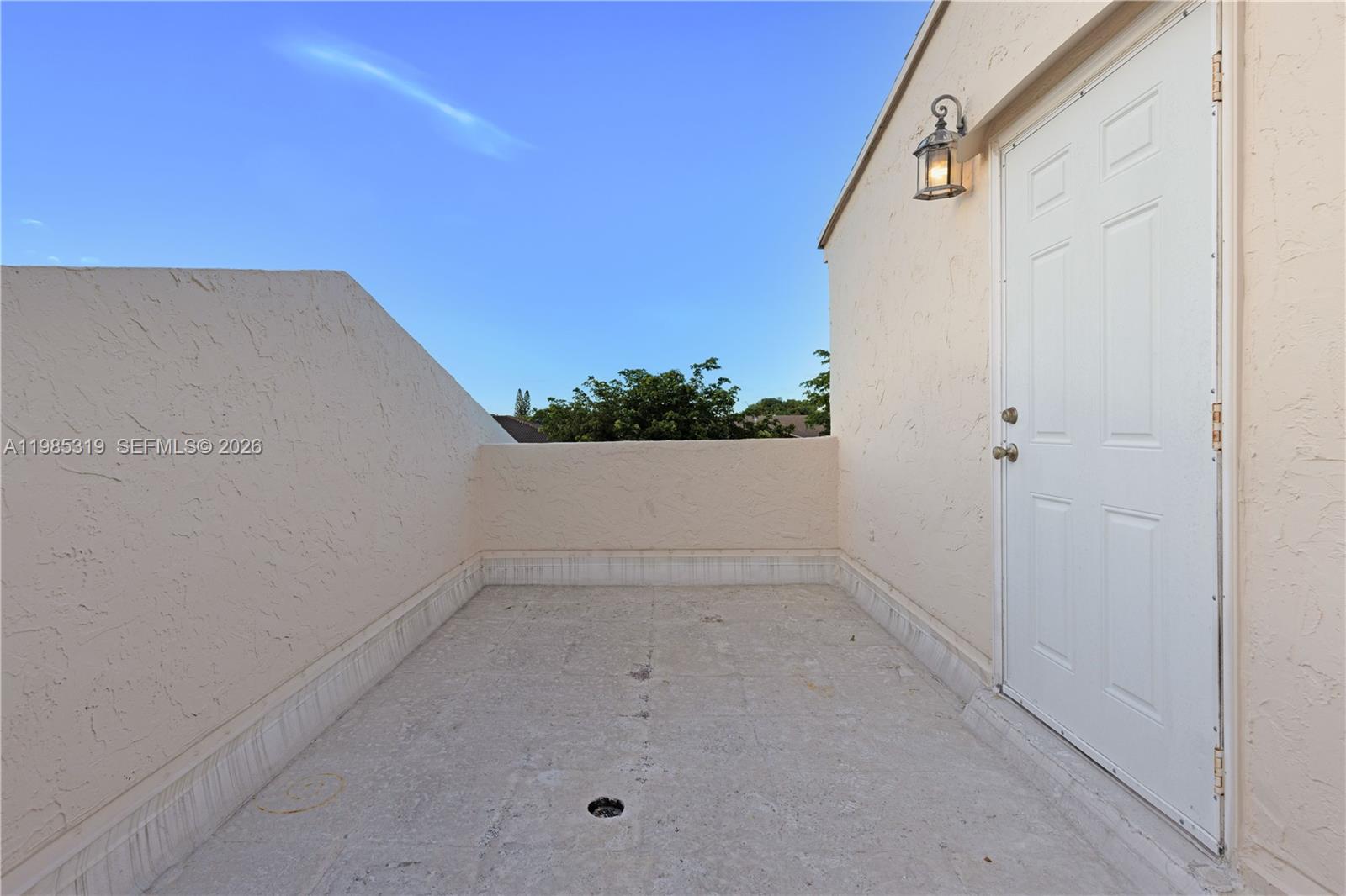 1758 W 58th St #1758 Hialeah, FL 33012