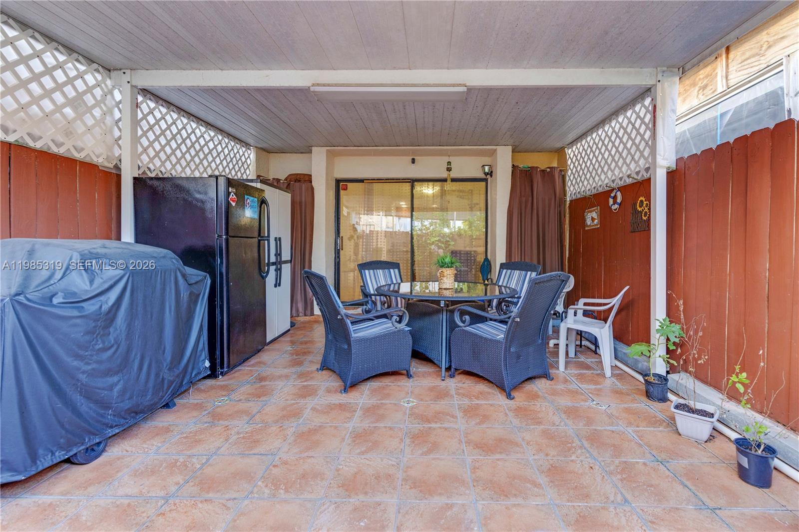 1758 W 58th St #1758 Hialeah, FL 33012