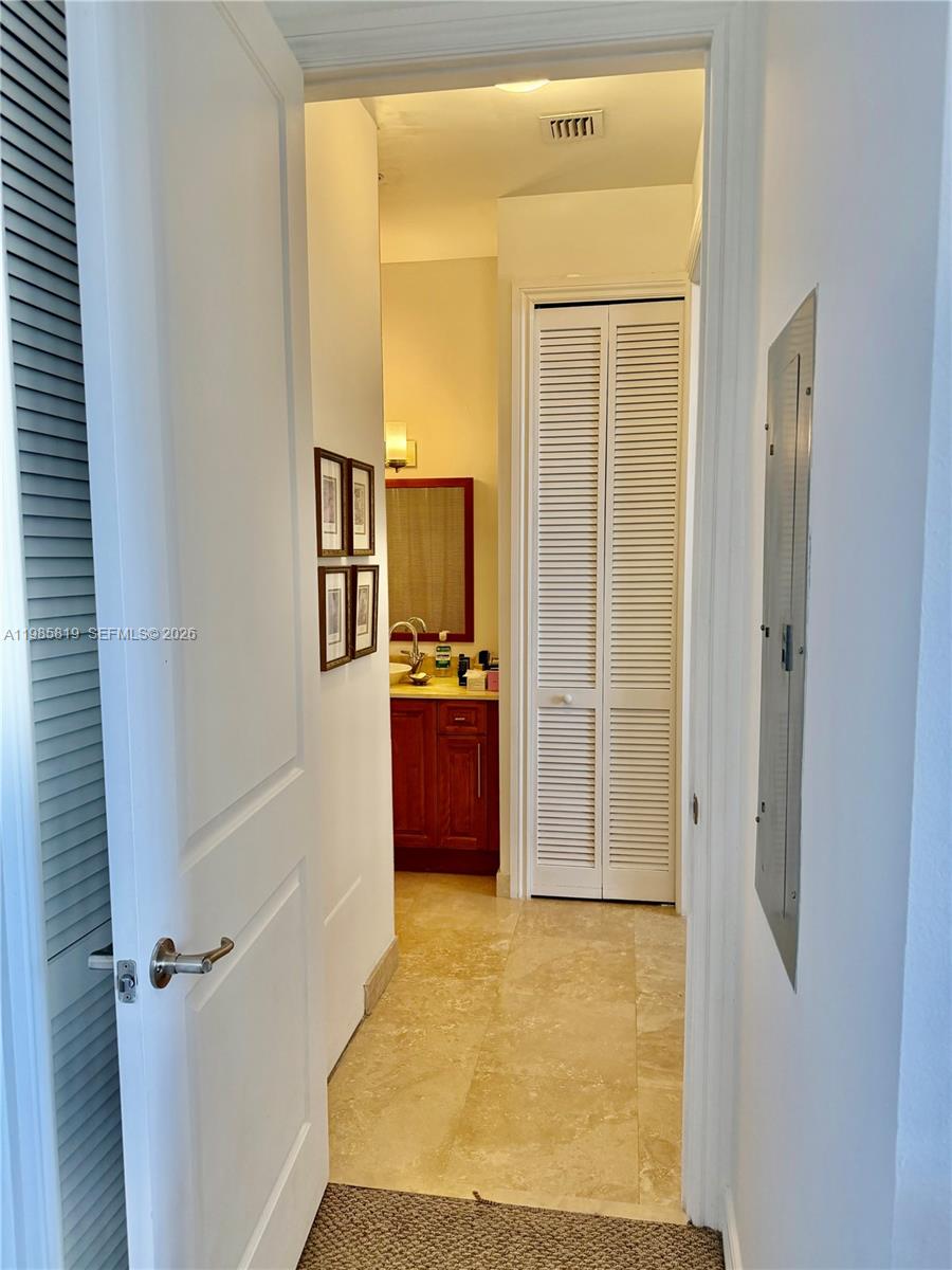 1805 Ponce De Leon Blvd #823 Coral Gables, FL 33134