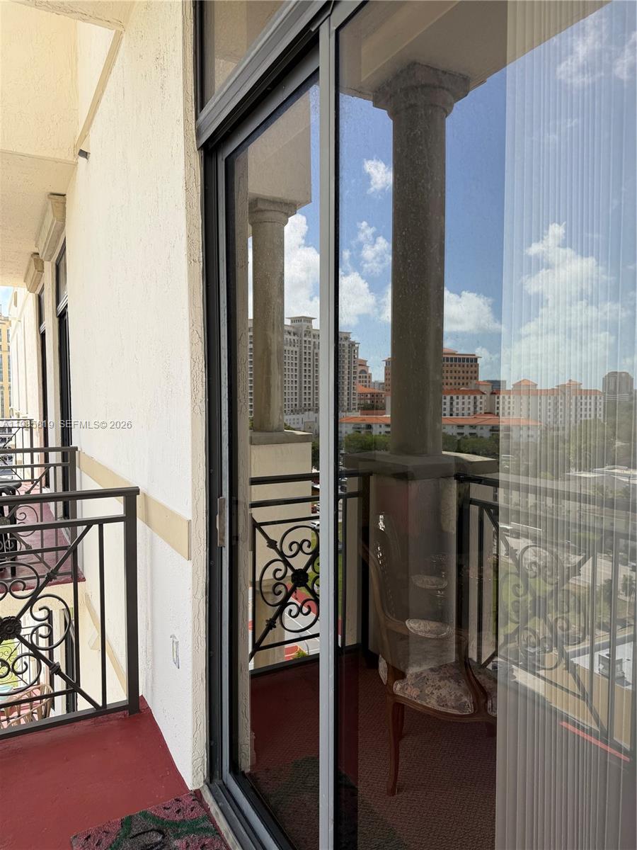 1805 Ponce De Leon Blvd #823 Coral Gables, FL 33134