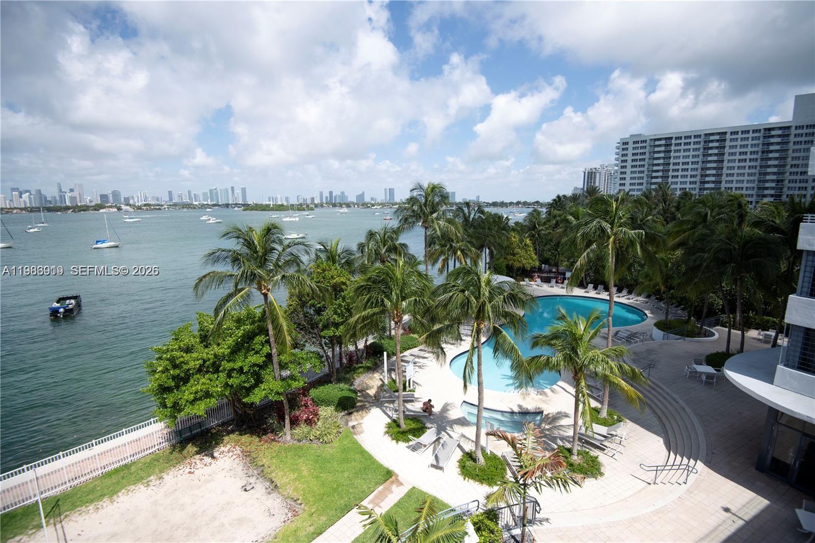 image The Waverly at South Beach17