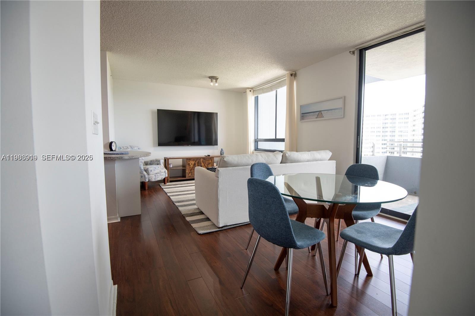 image The Waverly at South Beach23