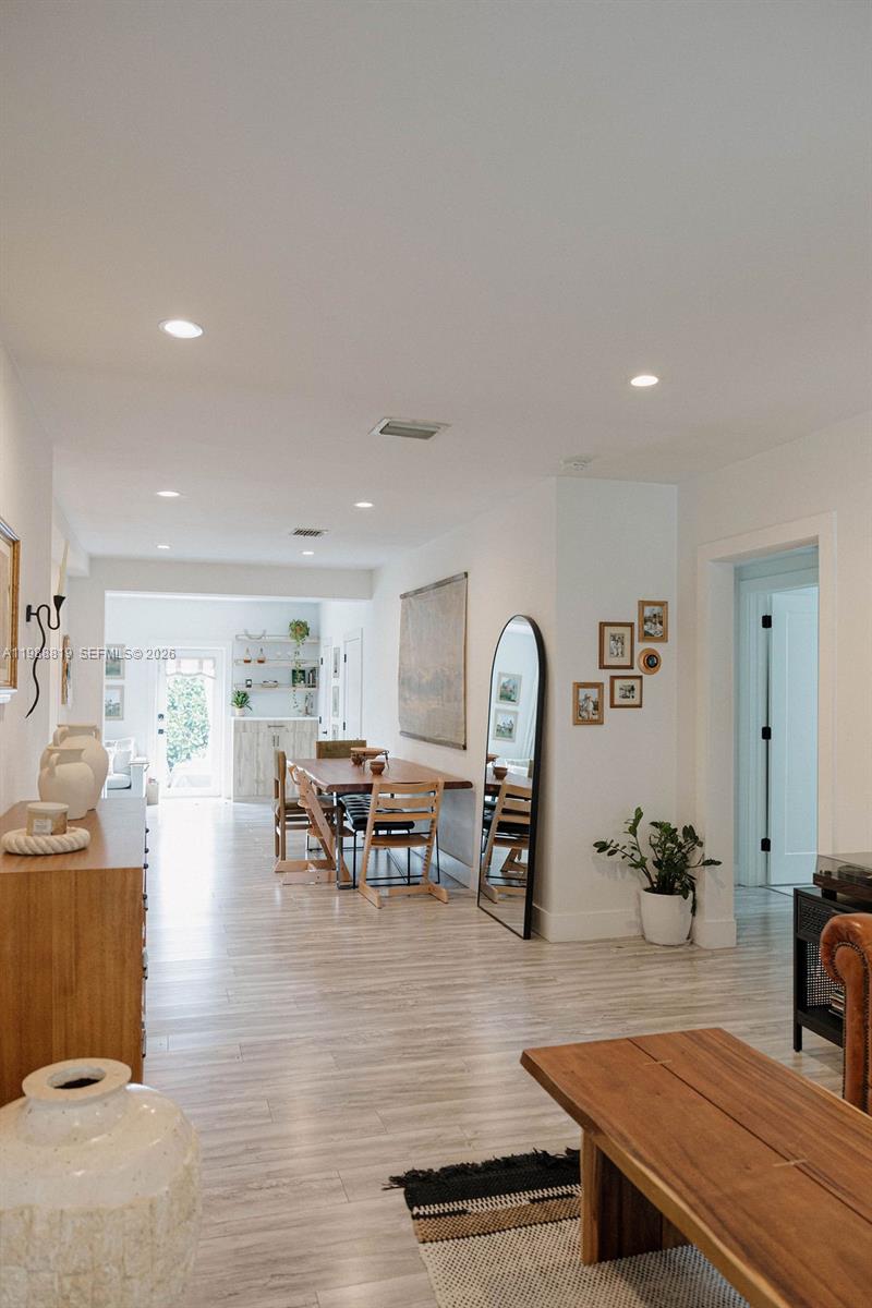 3205 SW 68th Ave Miami, FL 33155