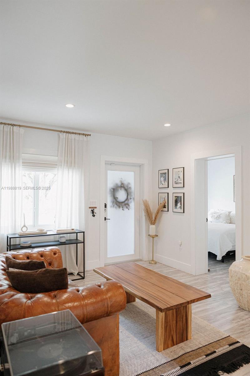 3205 SW 68th Ave Miami, FL 33155