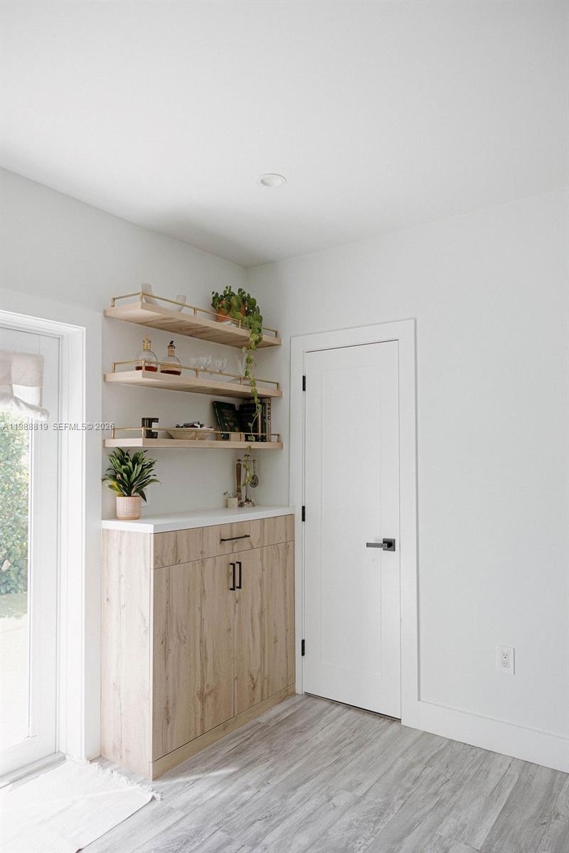 3205 SW 68th Ave Miami, FL 33155