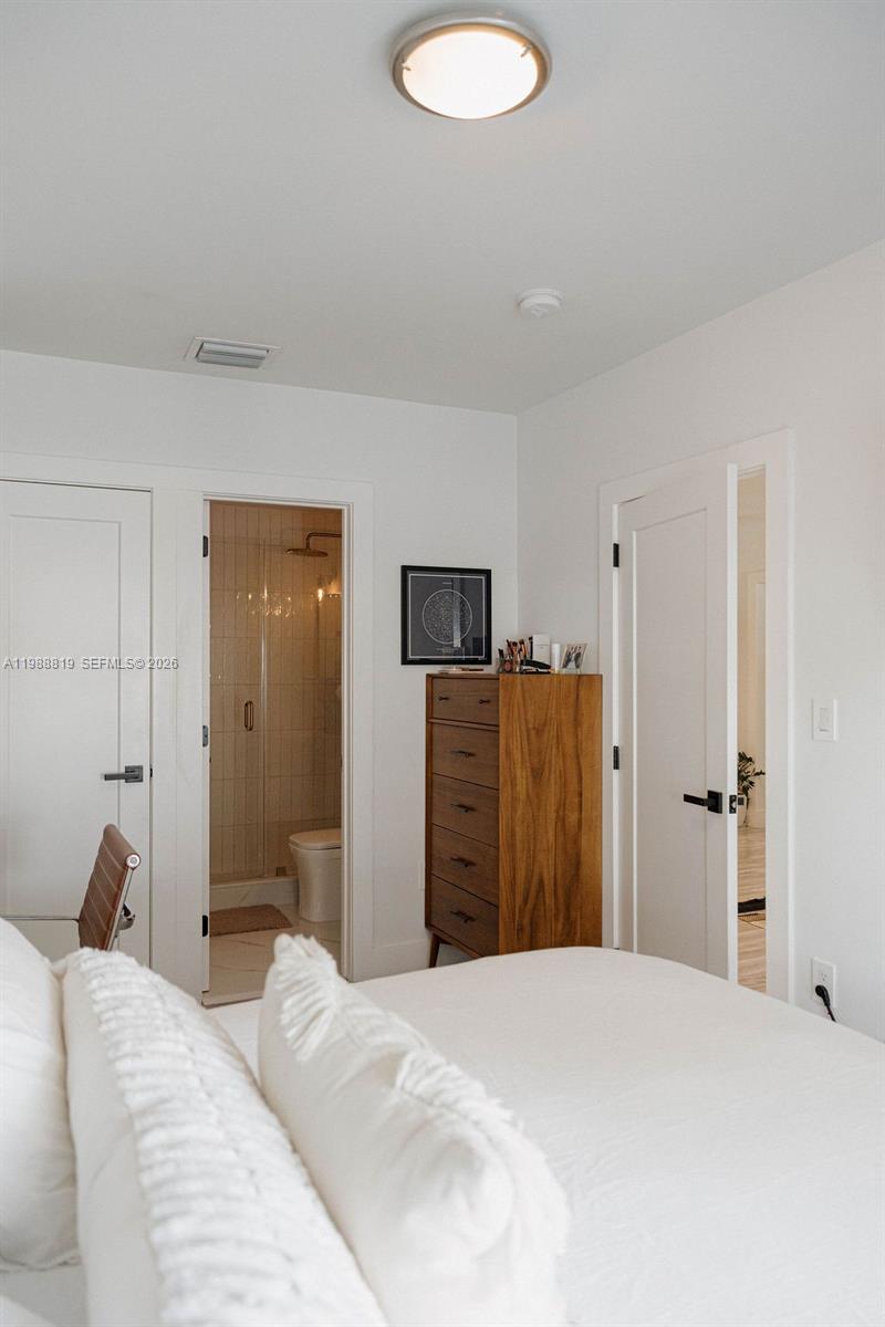 3205 SW 68th Ave Miami, FL 33155