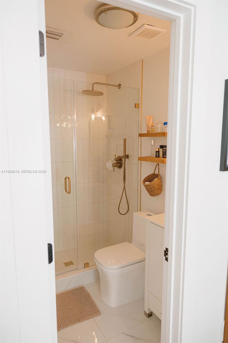 3205 SW 68th Ave Miami, FL 33155