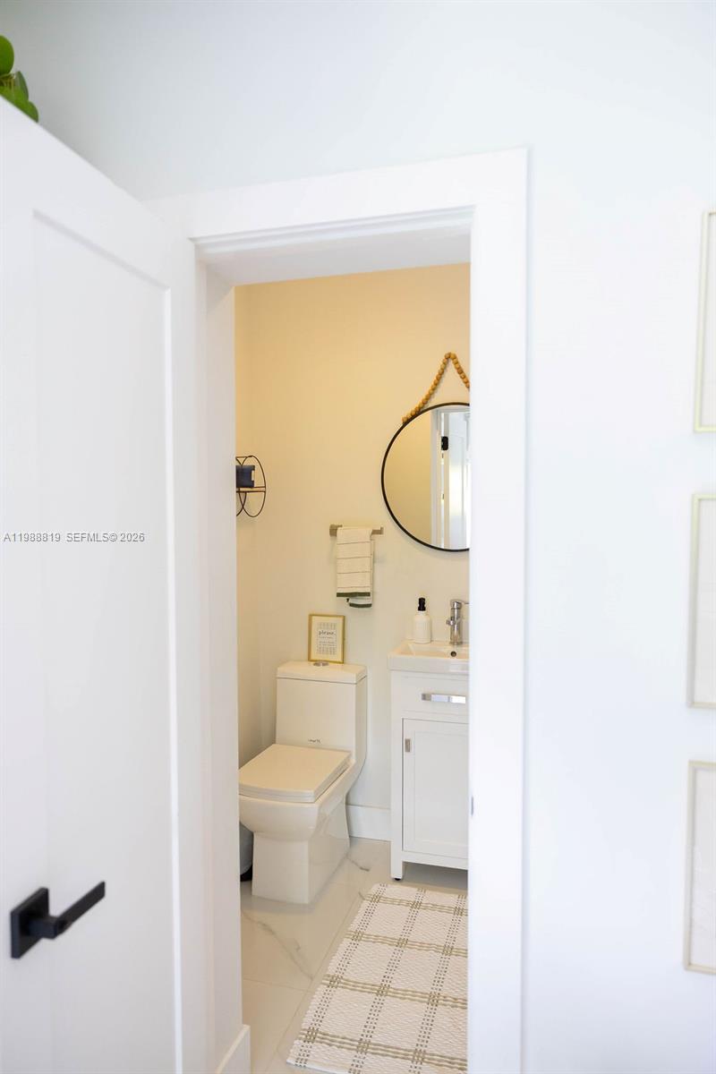 3205 SW 68th Ave Miami, FL 33155