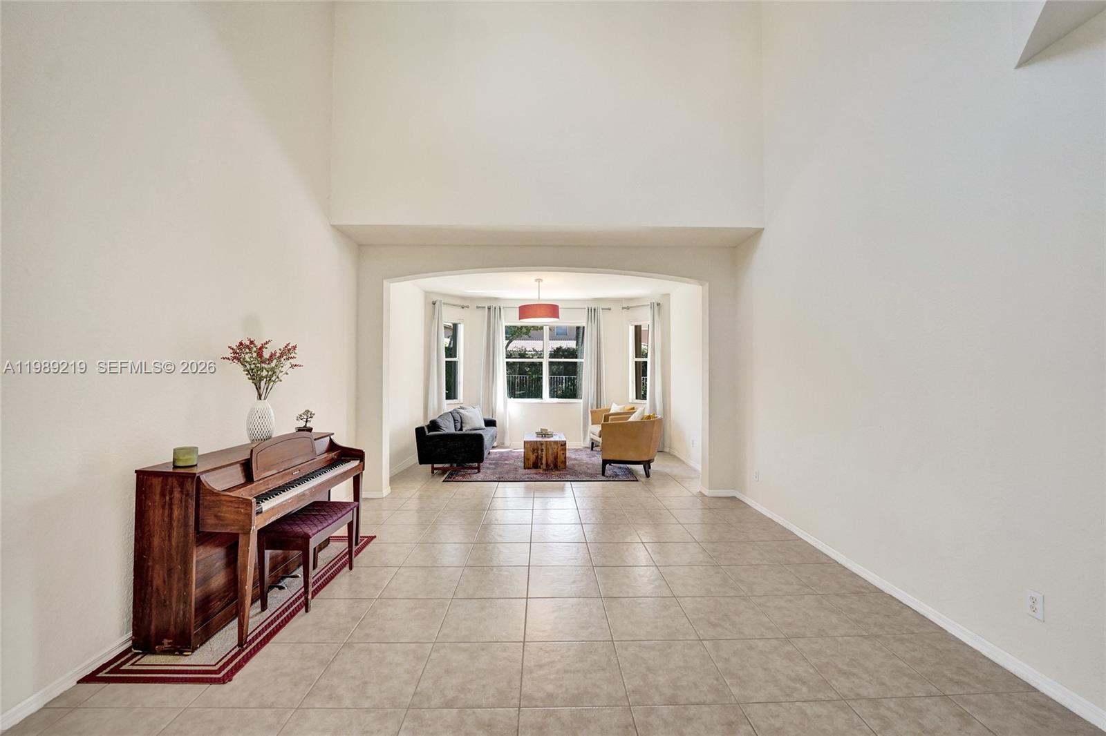 3936 Cascade Ter Weston, FL 33332