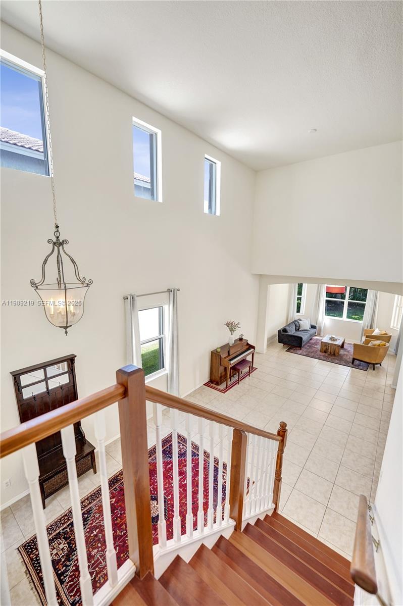 3936 Cascade Ter Weston, FL 33332