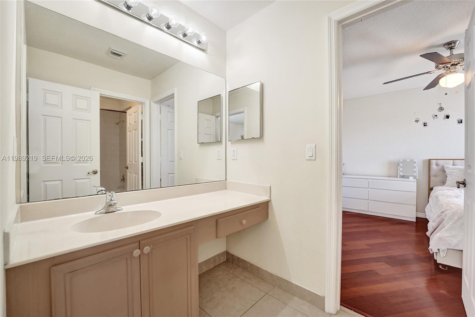 3936 Cascade Ter Weston, FL 33332