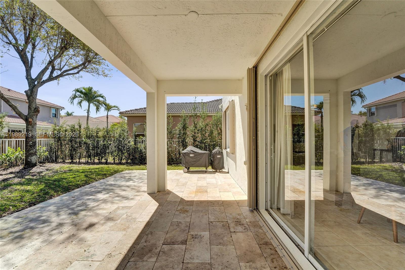 3936 Cascade Ter Weston, FL 33332