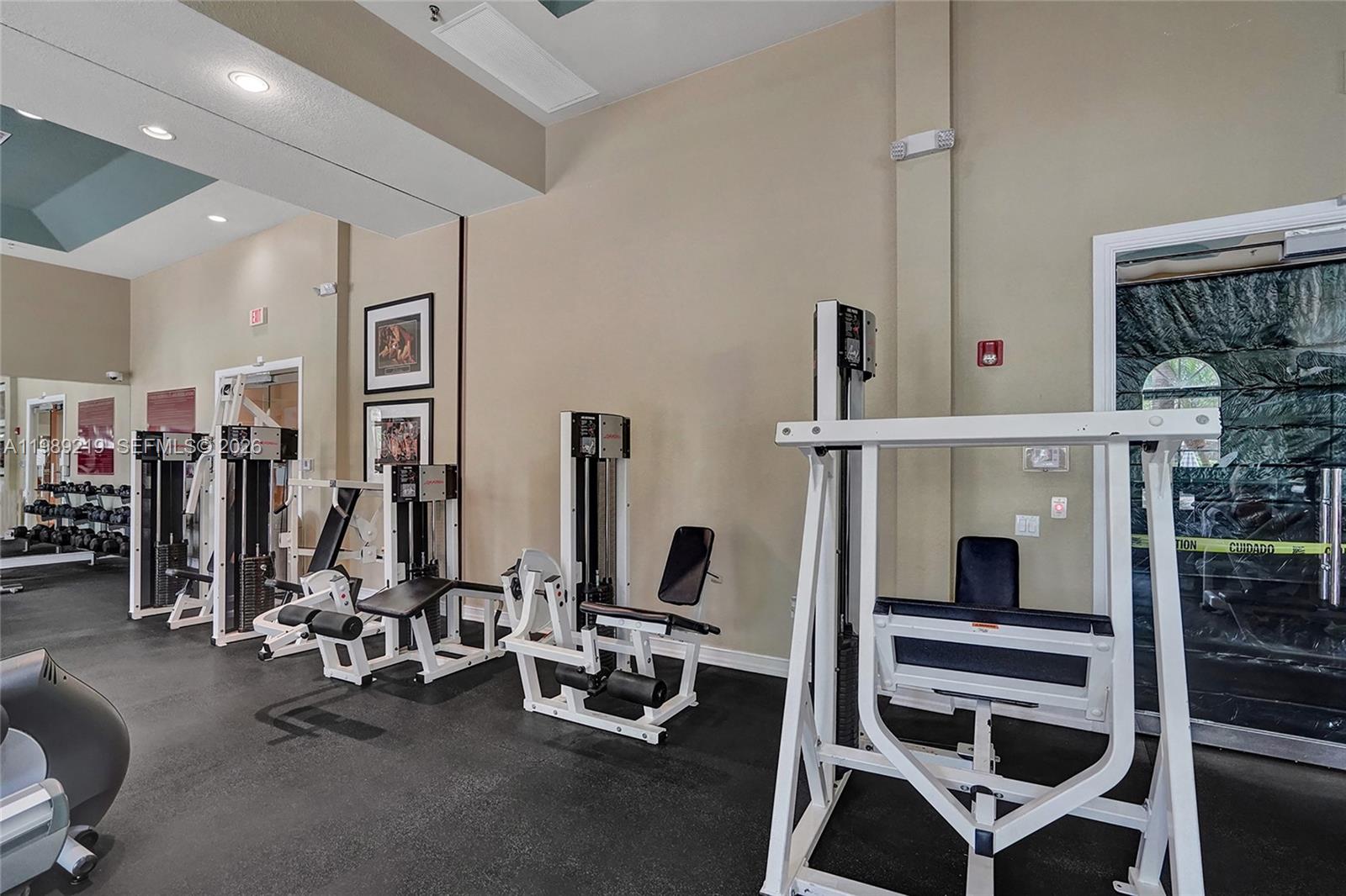 3936 Cascade Ter Weston, FL 33332