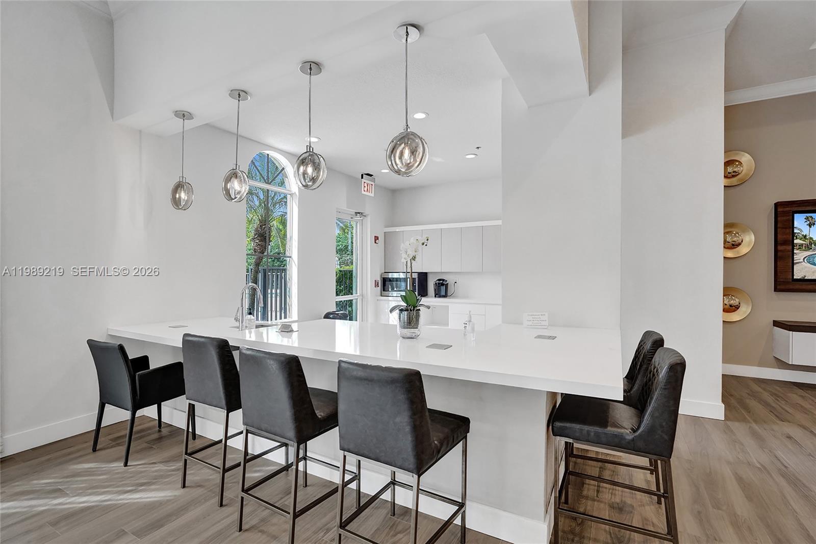 3936 Cascade Ter Weston, FL 33332