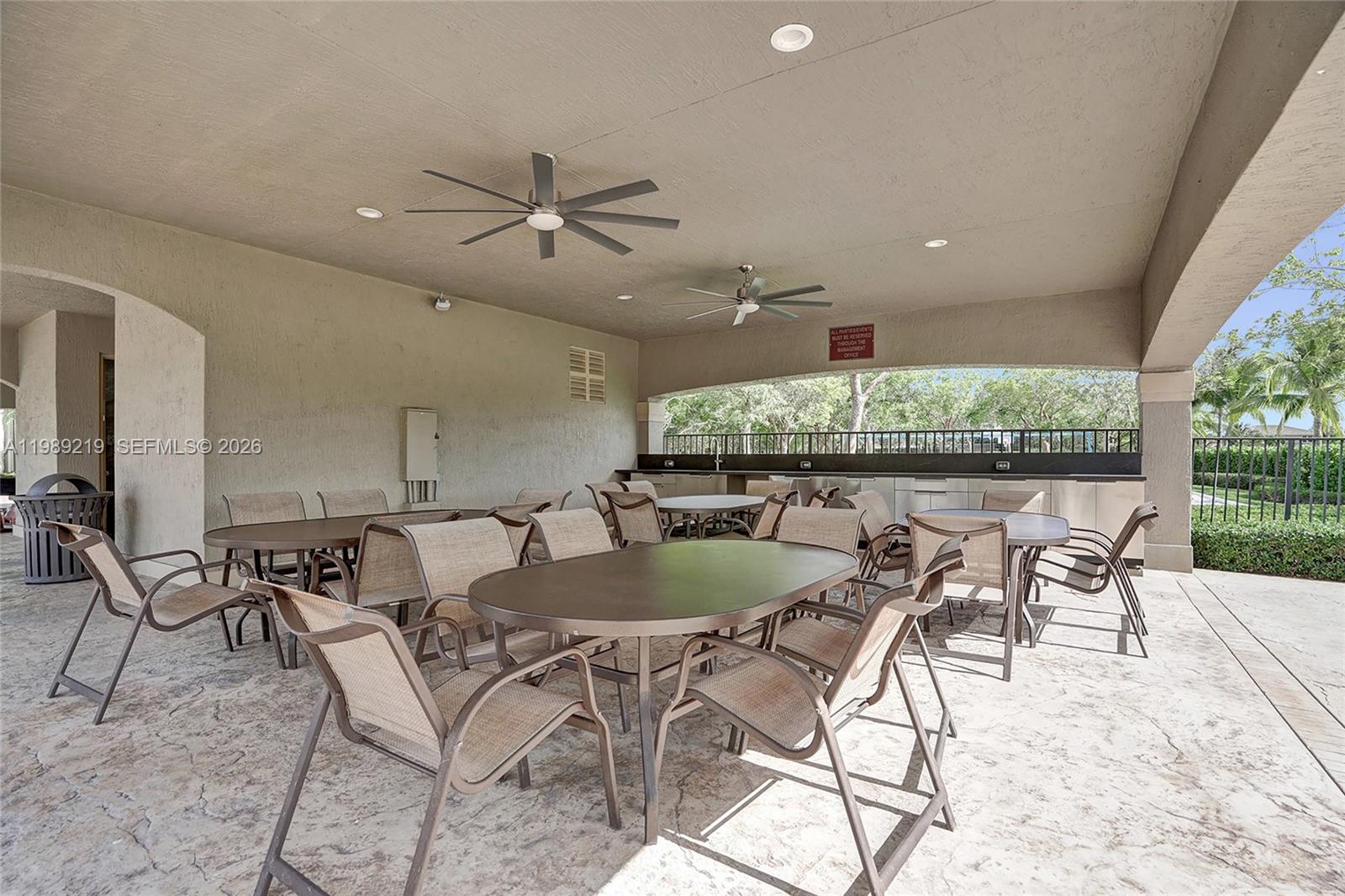 3936 Cascade Ter Weston, FL 33332