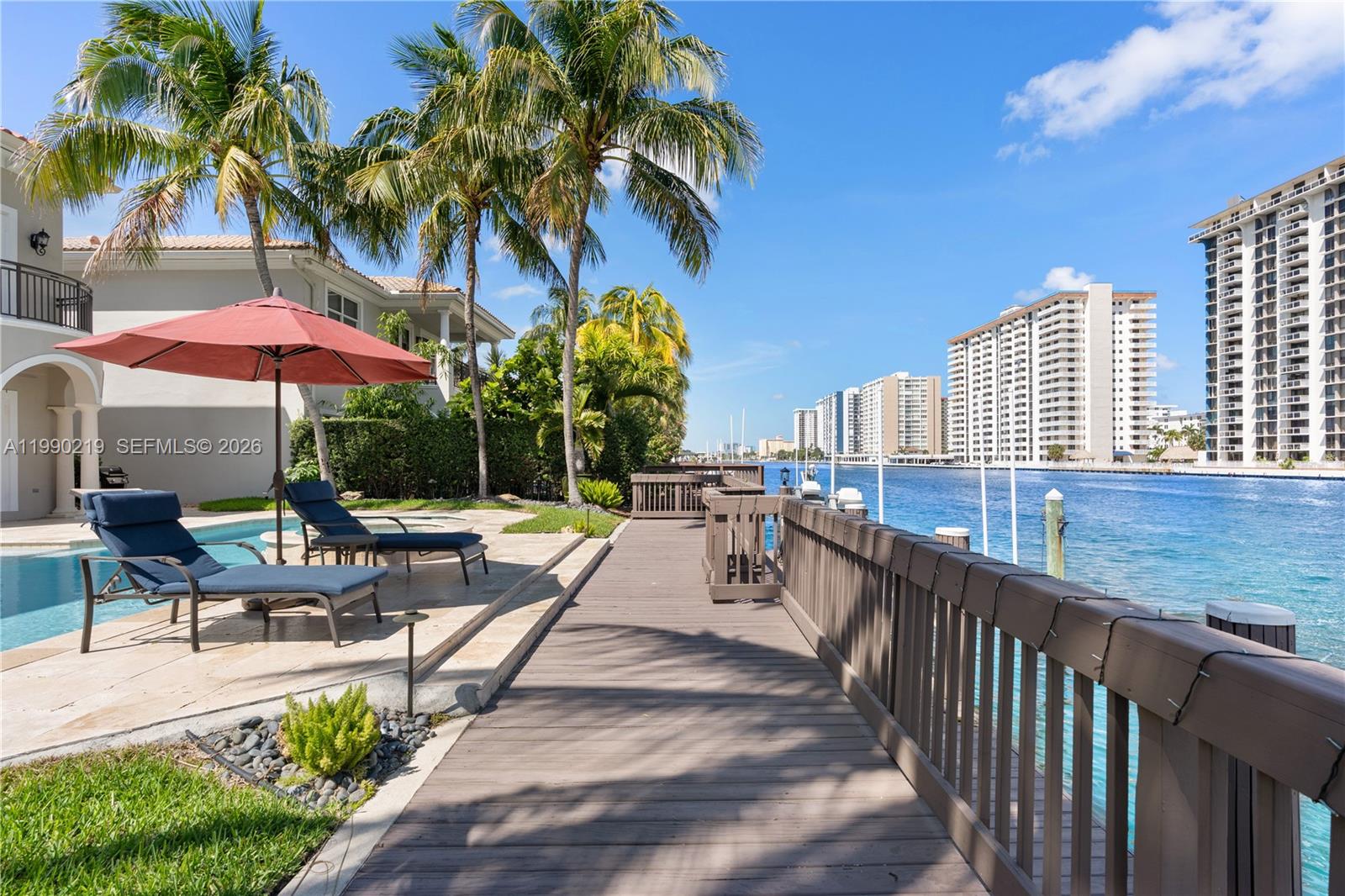 1495 Windjammer Way Hollywood, FL 33019