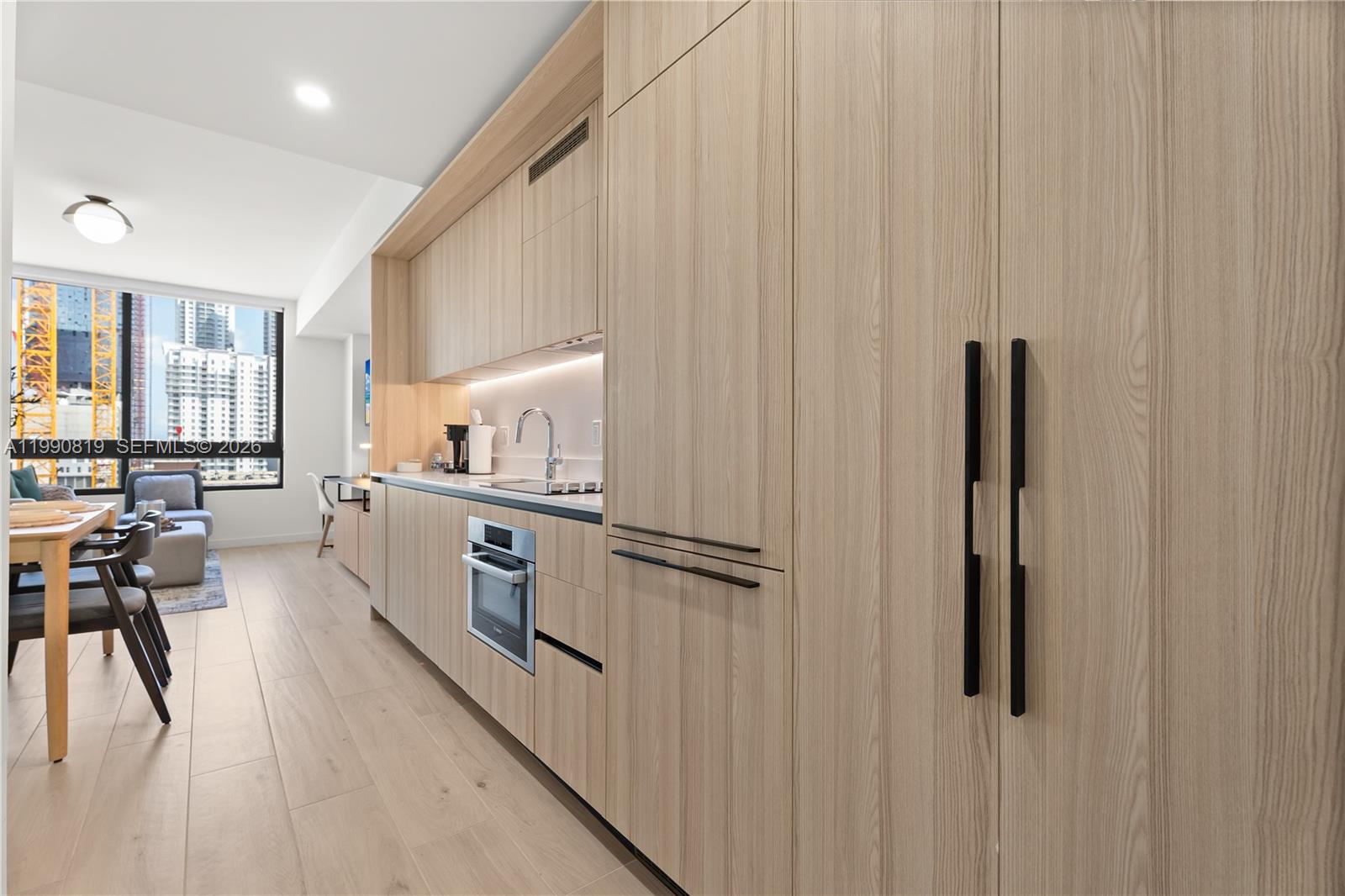 225 N Miami Ave #1003 Miami, FL 33128