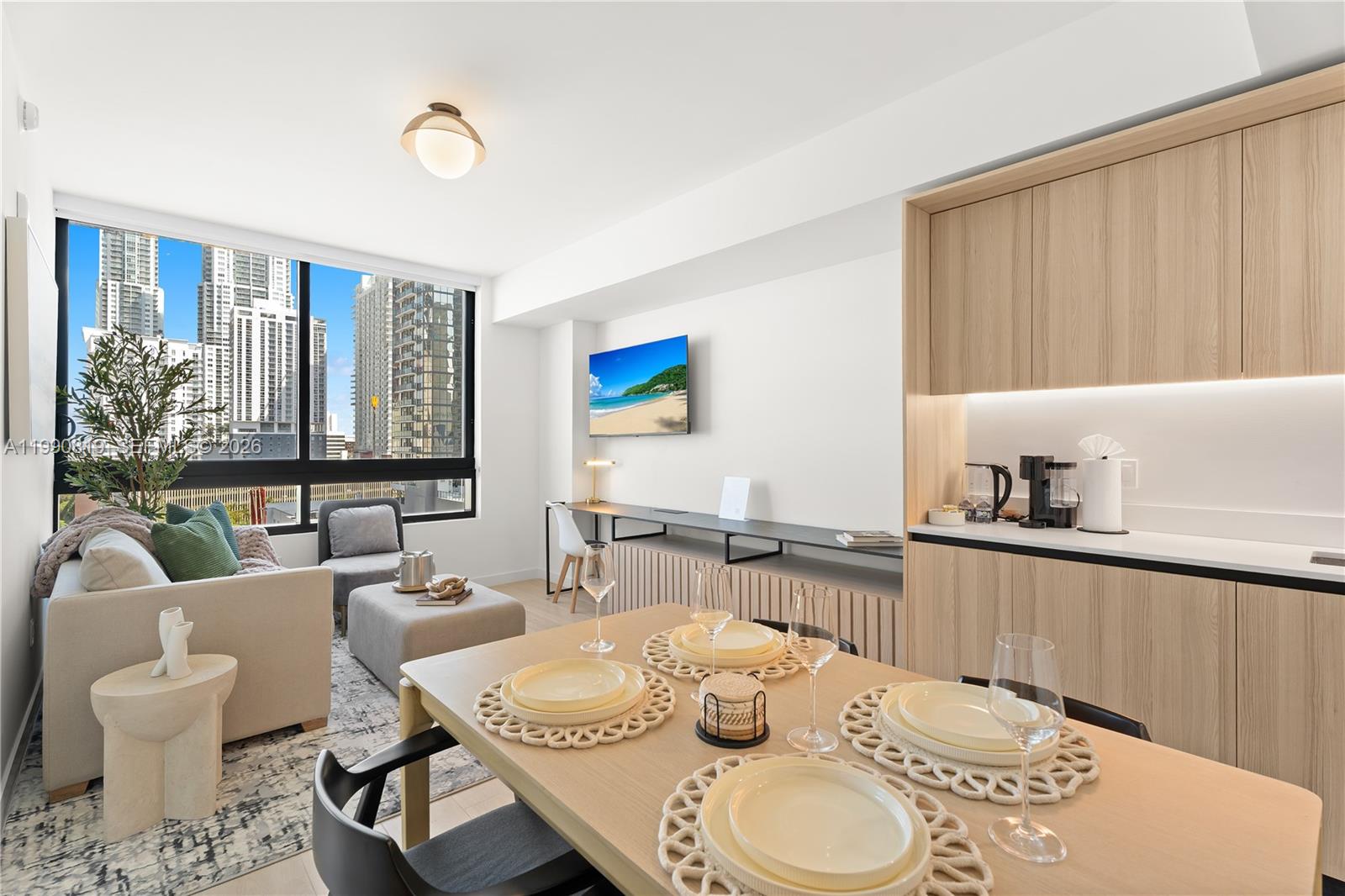 225 N Miami Ave #1003 Miami, FL 33128