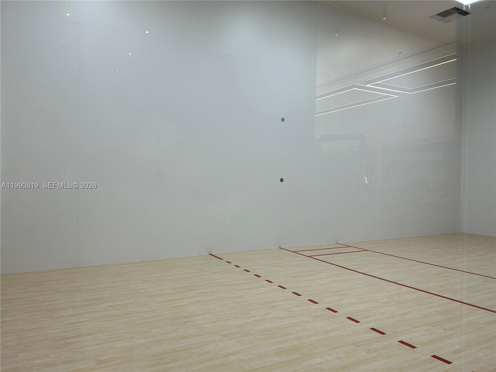 225 N Miami Ave #1003 Miami, FL 33128