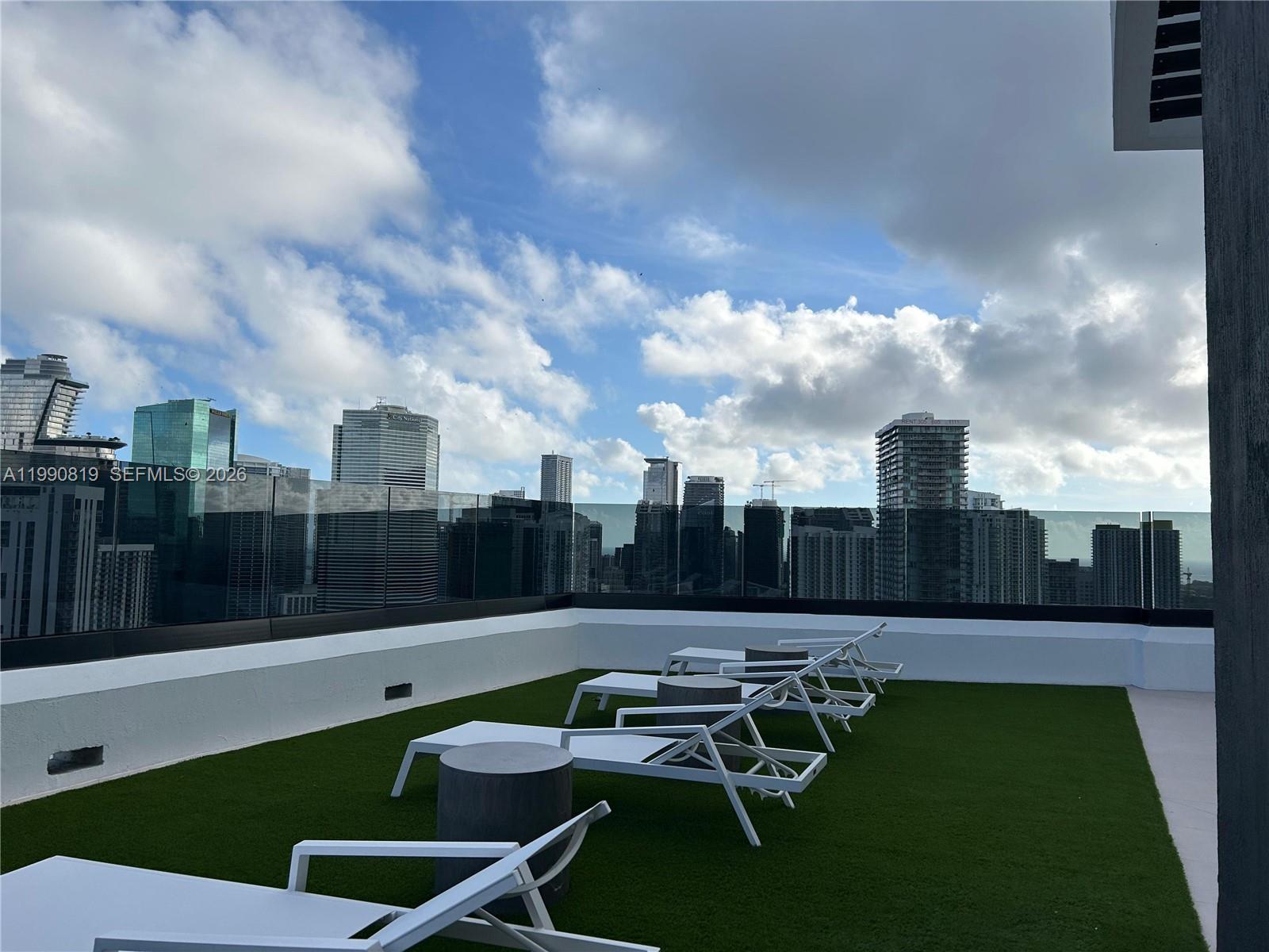 225 N Miami Ave #1003 Miami, FL 33128