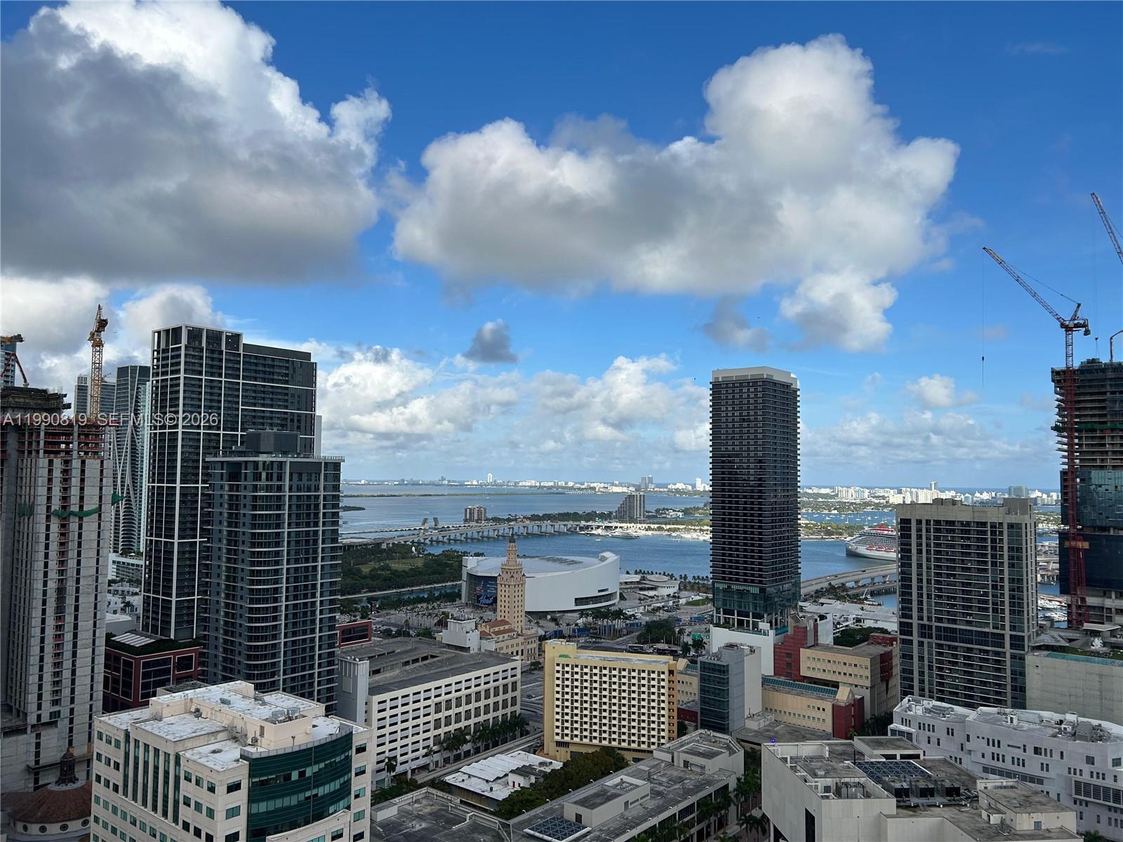 225 N Miami Ave #1003 Miami, FL 33128