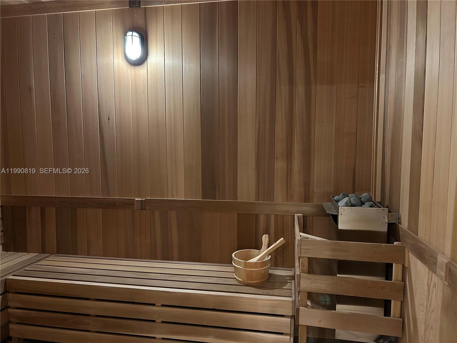 225 N Miami Ave #1003 Miami, FL 33128