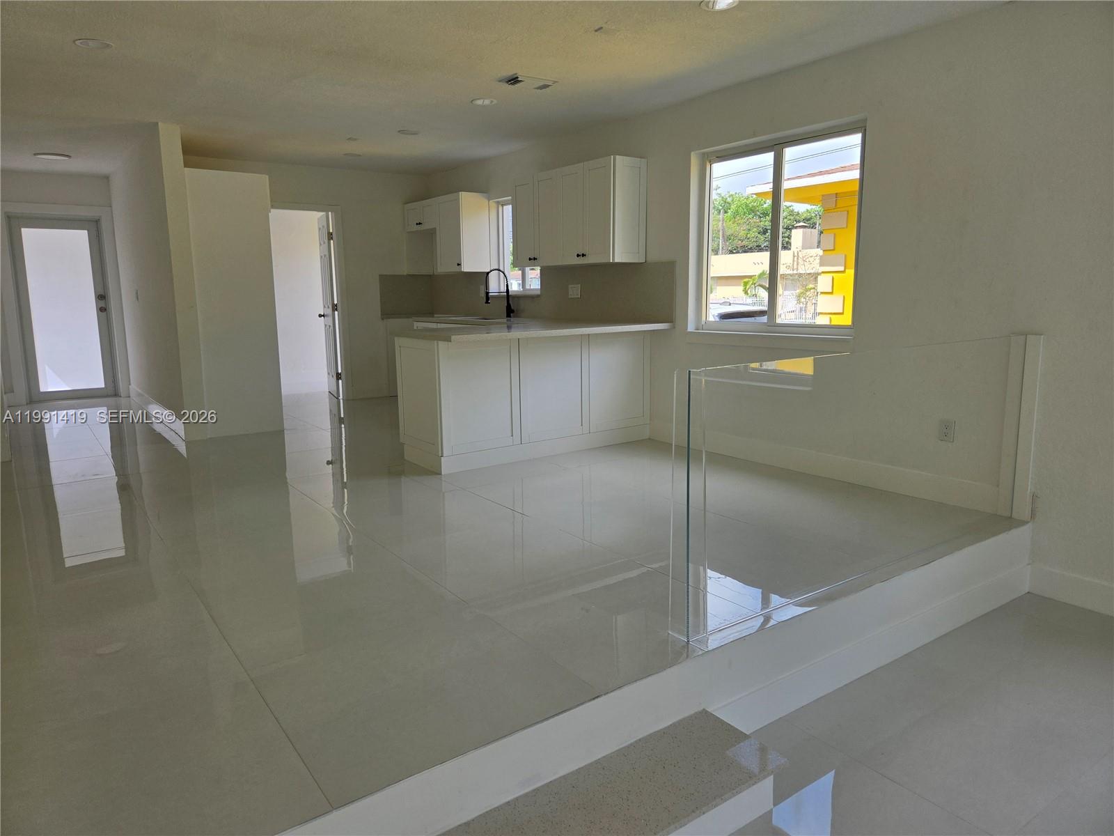 1781 NW 49th St Miami, FL 33142