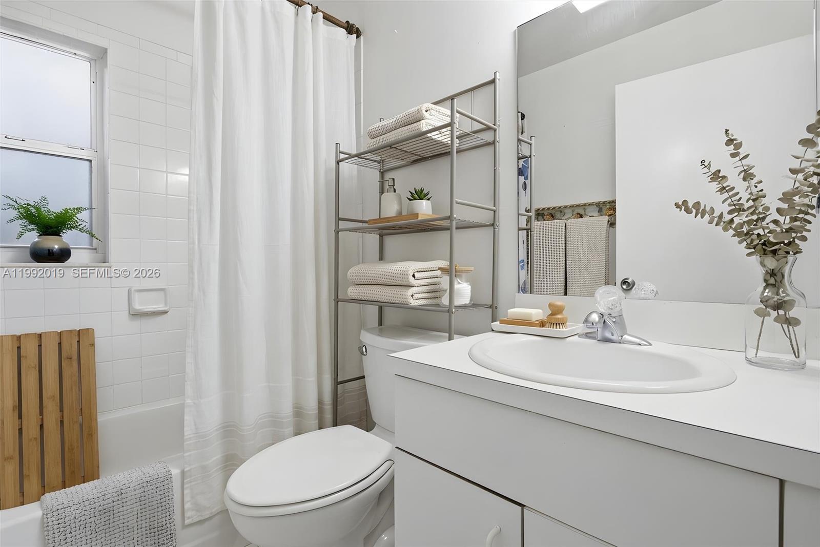 218 Frow Ave Coral Gables, FL 33133