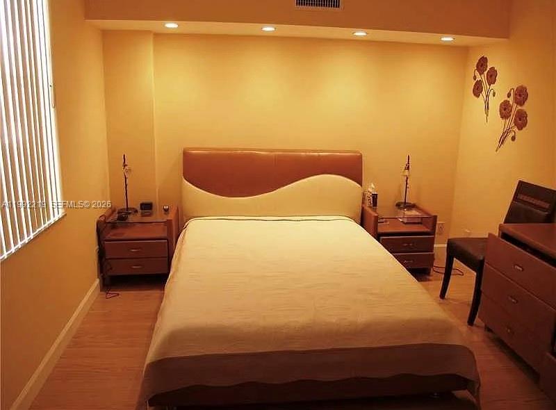 1865 S Ocean Dr #2B Hallandale Beach, FL 33009