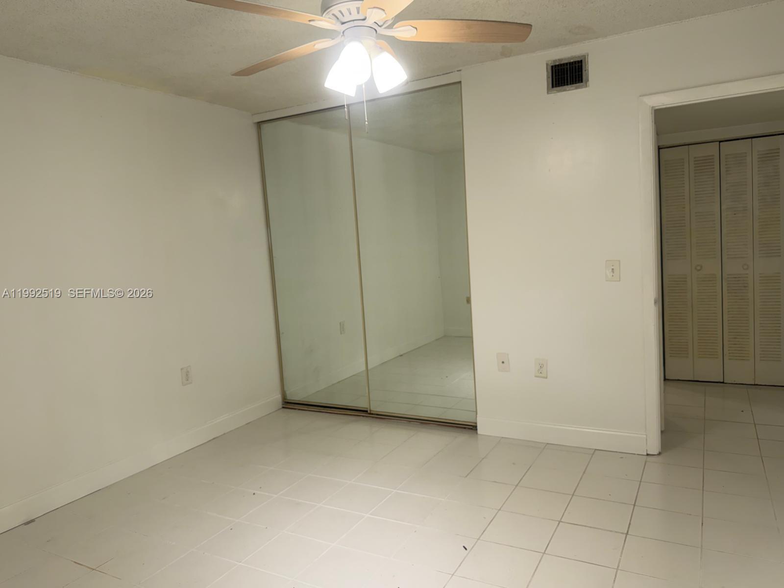 1709 Whitehall Dr #103 Davie, FL 33324