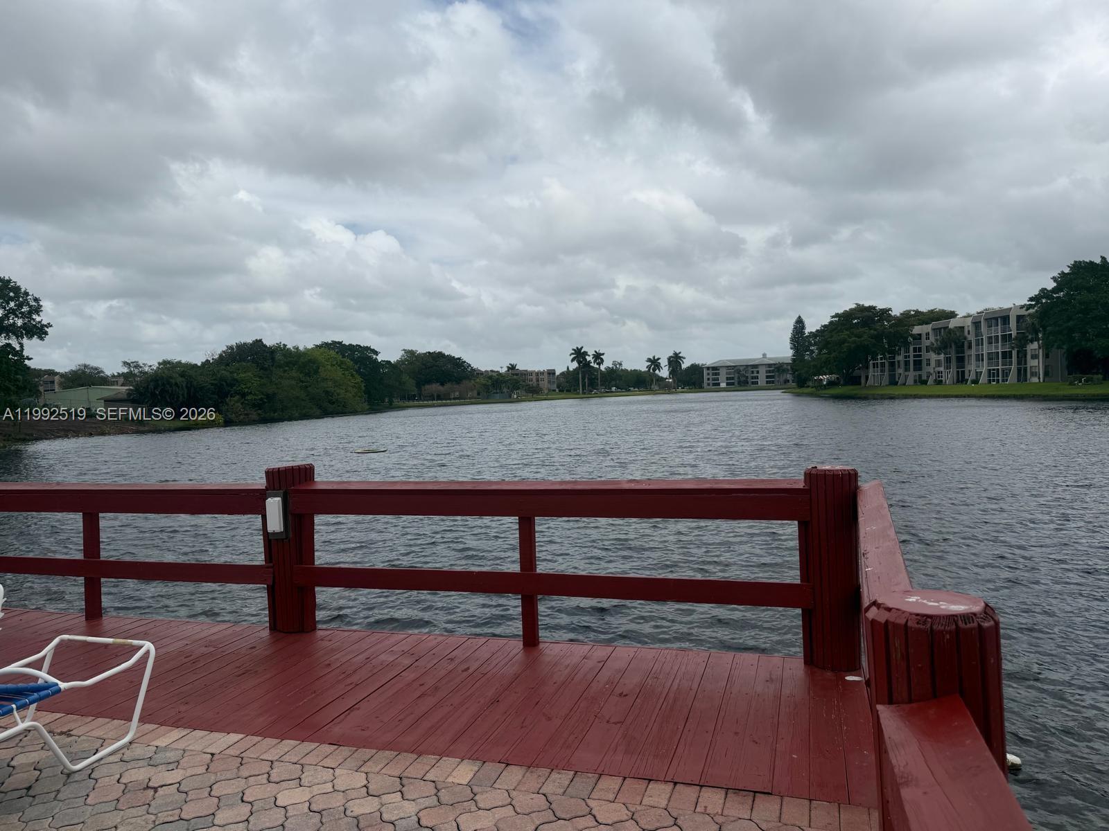 1709 Whitehall Dr #103 Davie, FL 33324