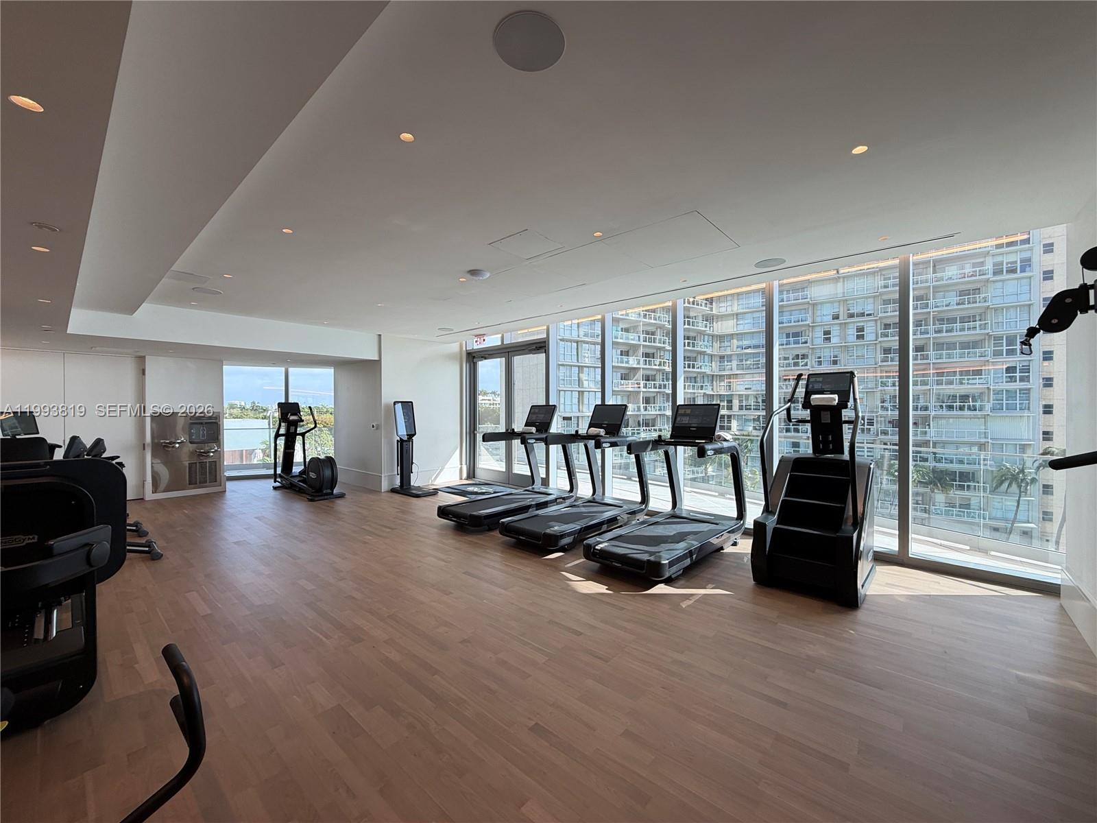 175 SE 25th Rd #3102 Miami, FL 33129