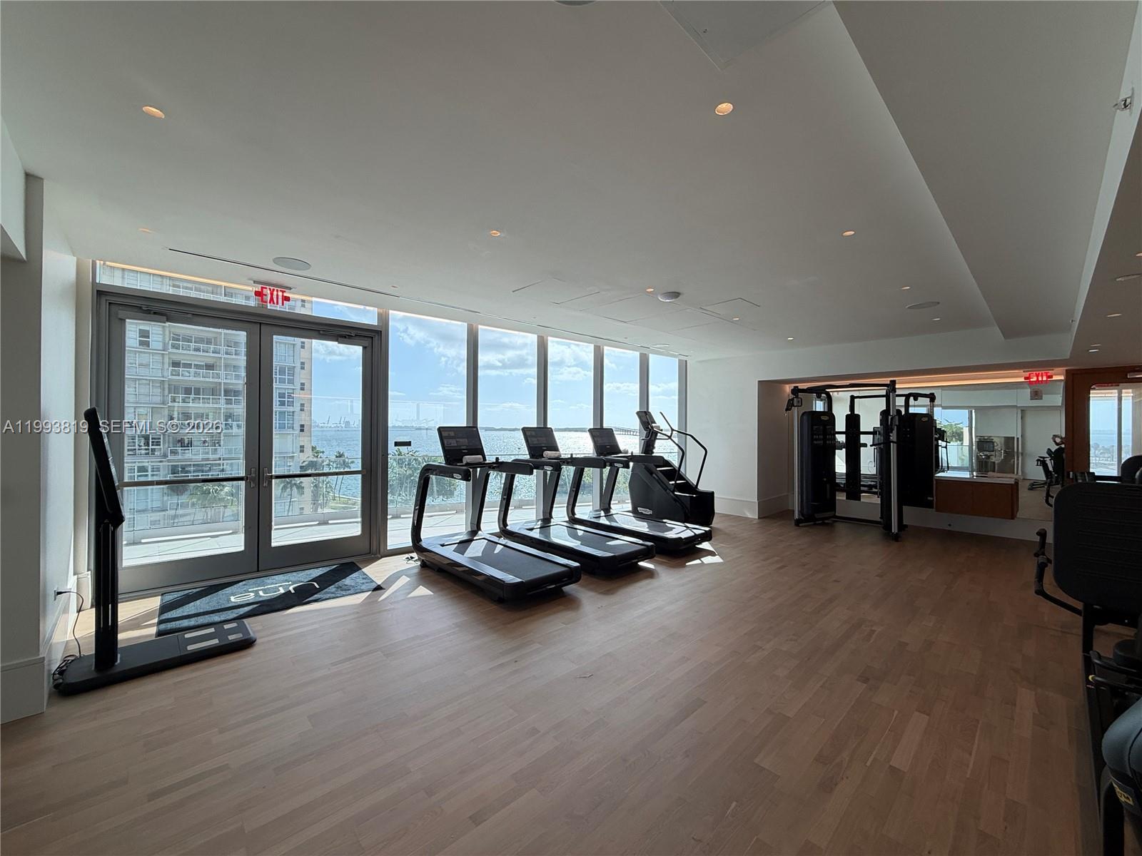 175 SE 25th Rd #3102 Miami, FL 33129